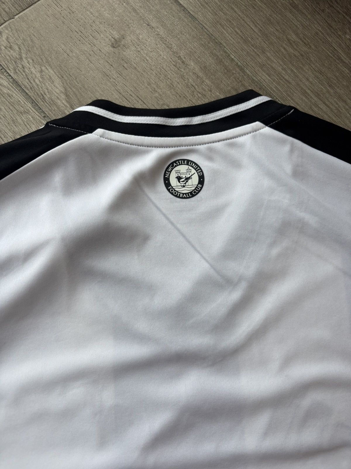 Adidas Newcastle 2024-2025 Home Jersey Size US XXL / EU 58 / 5 - 4 Thumbnail