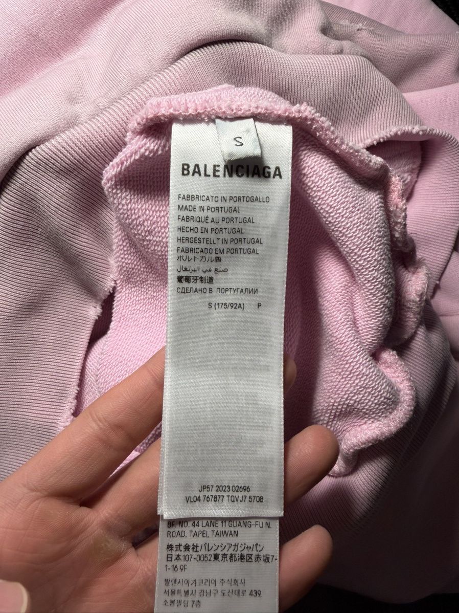 Balenciaga Balenciaga Pink Gothic Old English Logo Distressed Hoodie Size US S / EU 44-46 / 1 - 9 Thumbnail