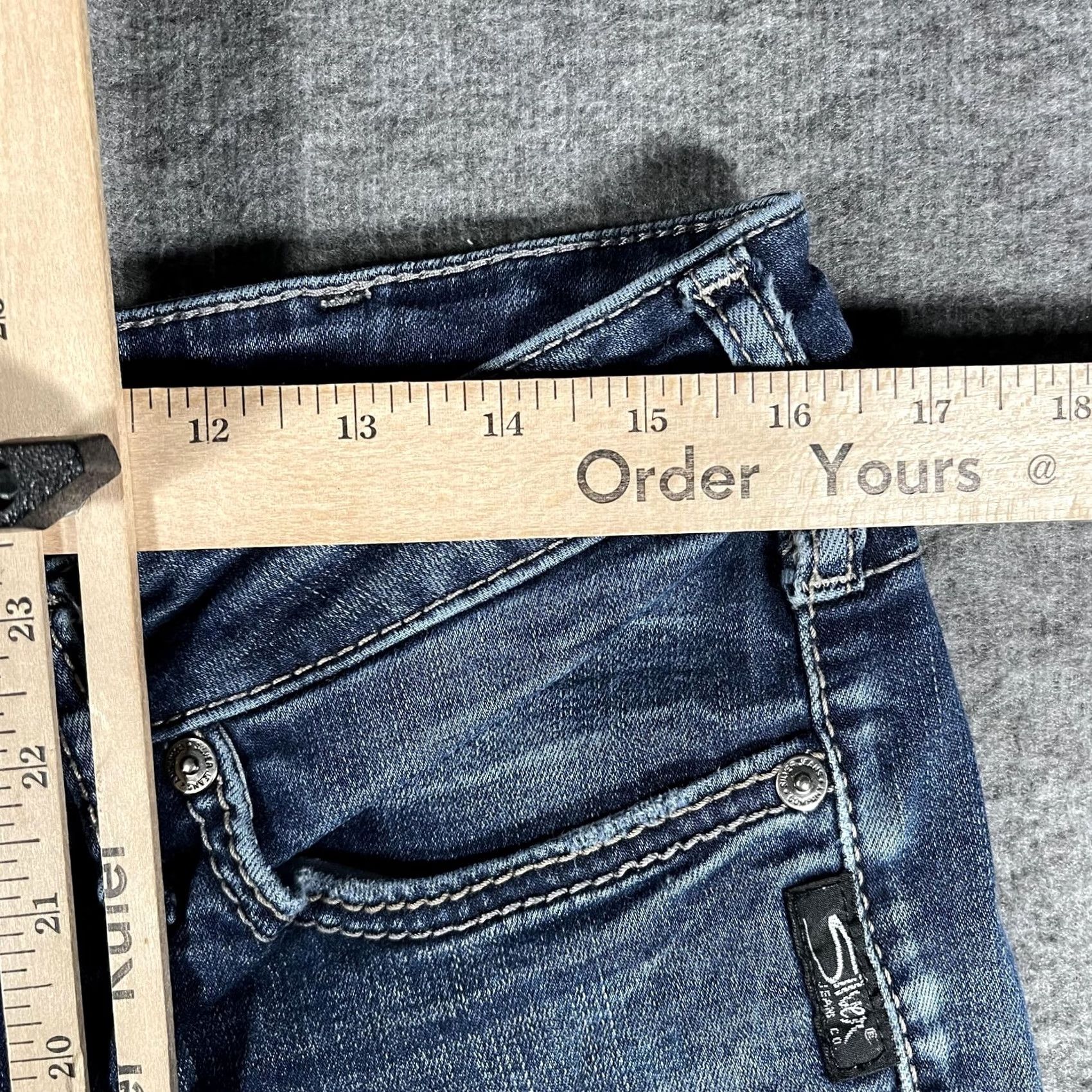 Silver Jeans Co. Silver Jeans Suki Womens 38x33 Slim Bootcut Denim Stretch Embroidered Boot Jeans Size 26" / US 2 / IT 38 - 7 Thumbnail