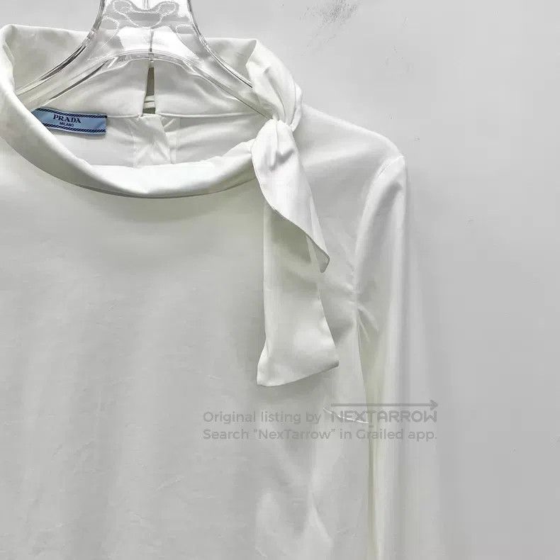 Prada Prada White bow back button design cotton long-sleeved shi Size XS / US 0-2 / IT 36-38 - 3 Thumbnail