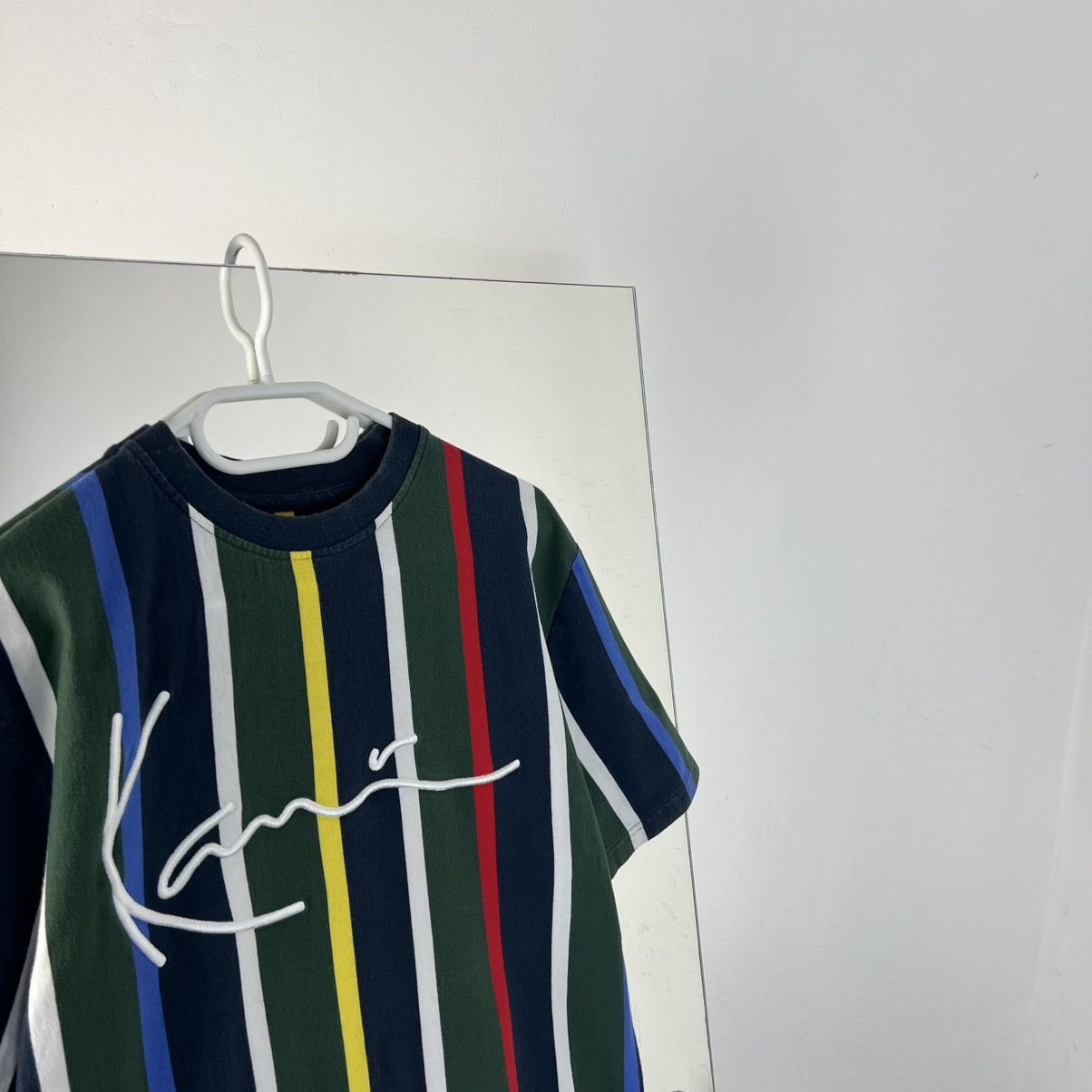 Karl Kani Vintage Y2K Karl Kani Big Embroidered Logo T-Shirt Size US S / EU 44-46 / 1 - 2 Thumbnail