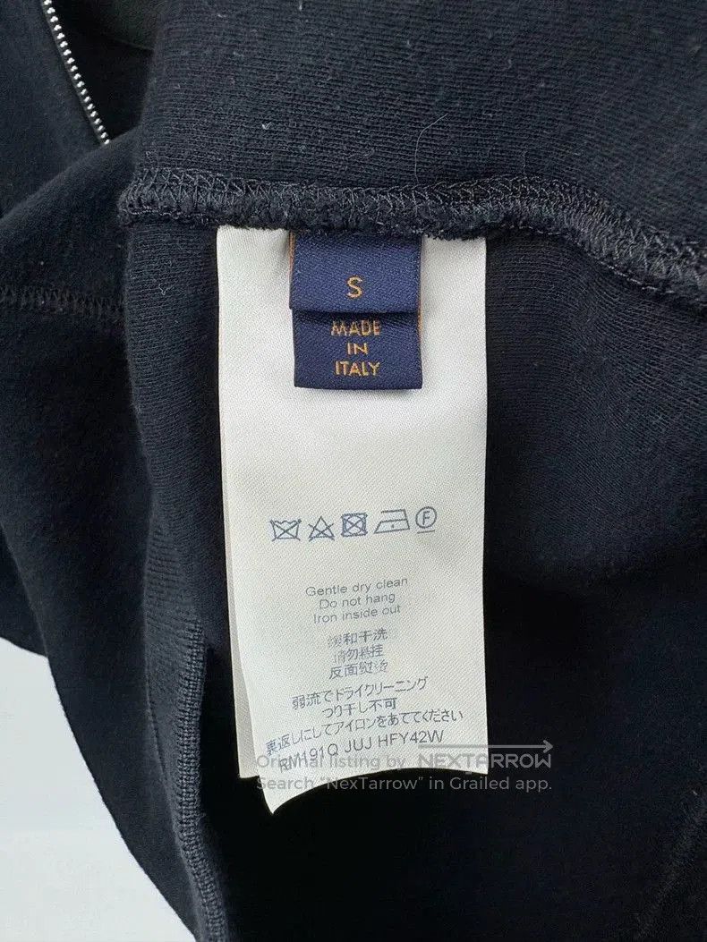 Louis Vuitton Louis Vuitton LV Small Logo Zip Jacket. Size US S / EU 44-46 / 1 - 4 Thumbnail