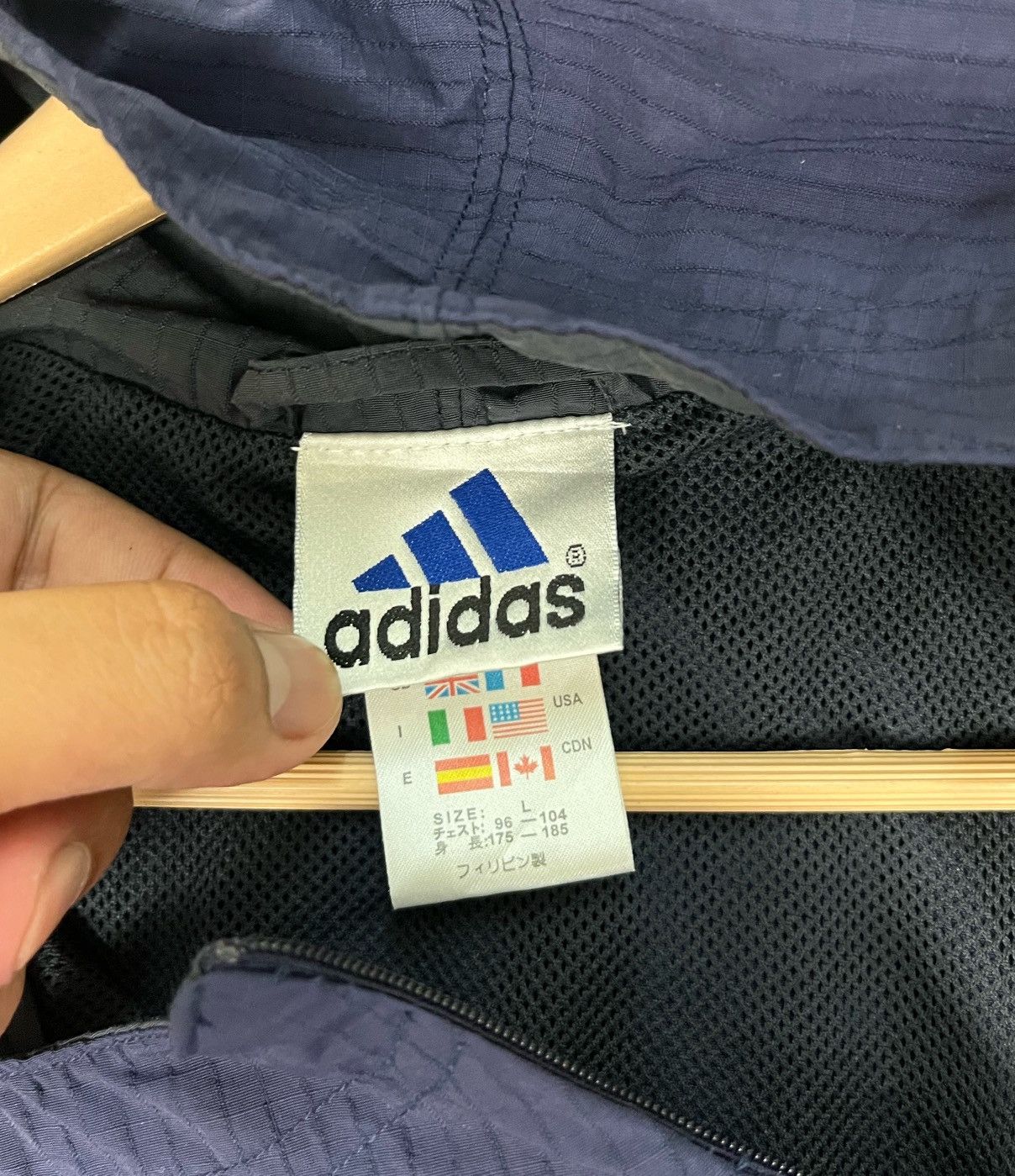 Adidas × Vintage Vintage Adidas Side Zipper Light Hoodie Jacket Size US L / EU 52-54 / 3 - 11 Thumbnail