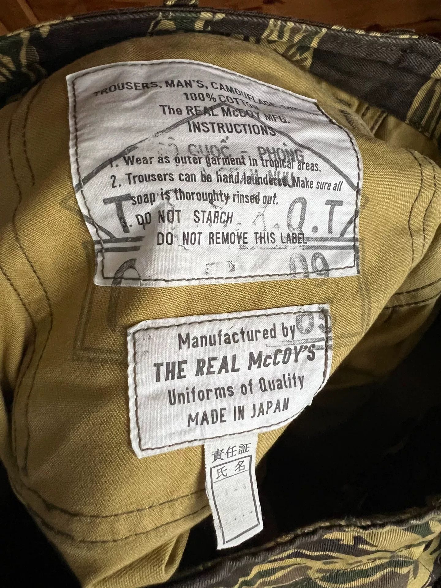 The Real McCoy's Camouflage Handmade Shorts Size US 40 / EU 56 - 9 Thumbnail