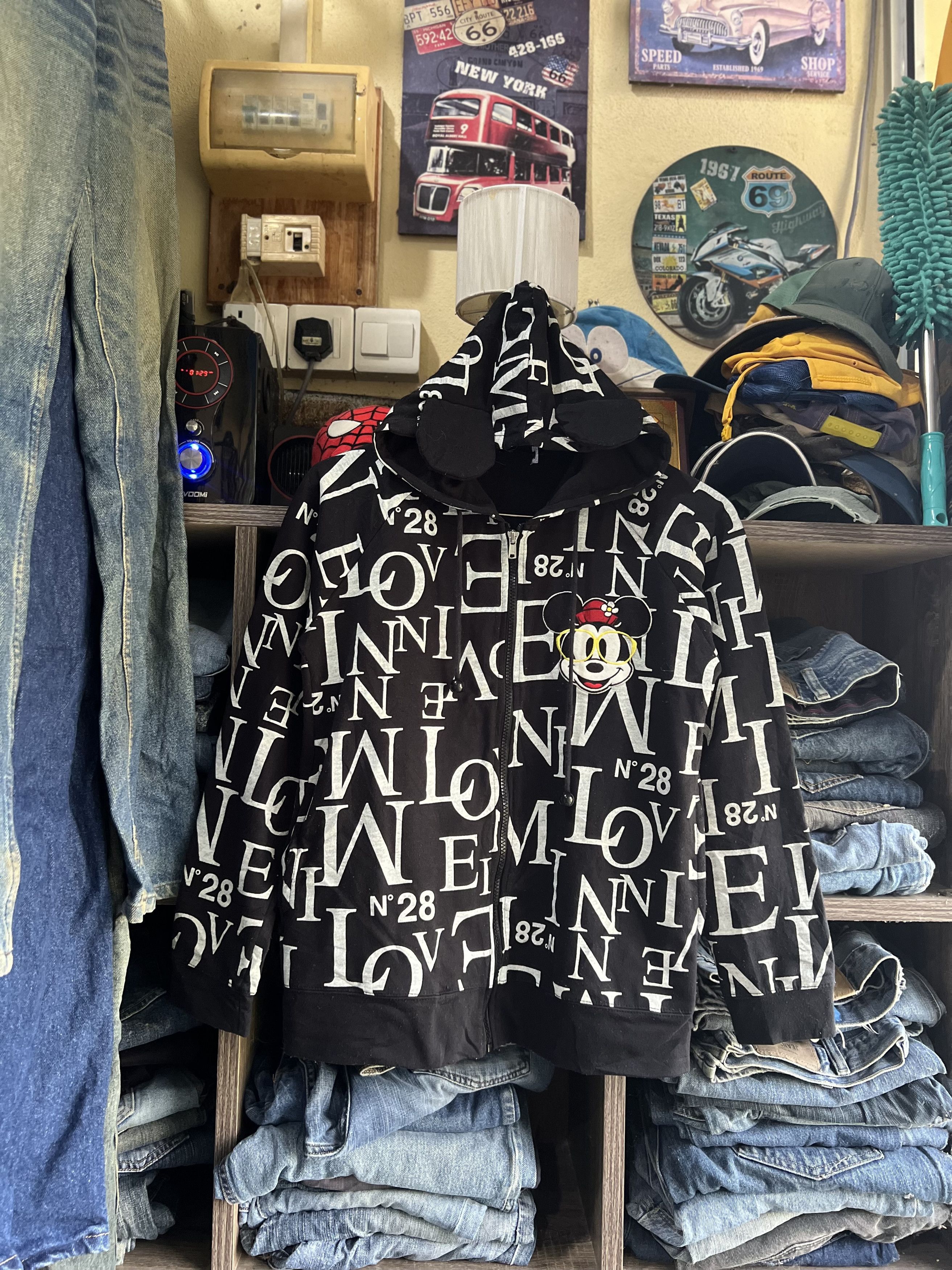 Cartoon Network 🔥Disney Minnie Monogram Inspired Supreme Size US S / EU 44-46 / 1 - 15 Thumbnail