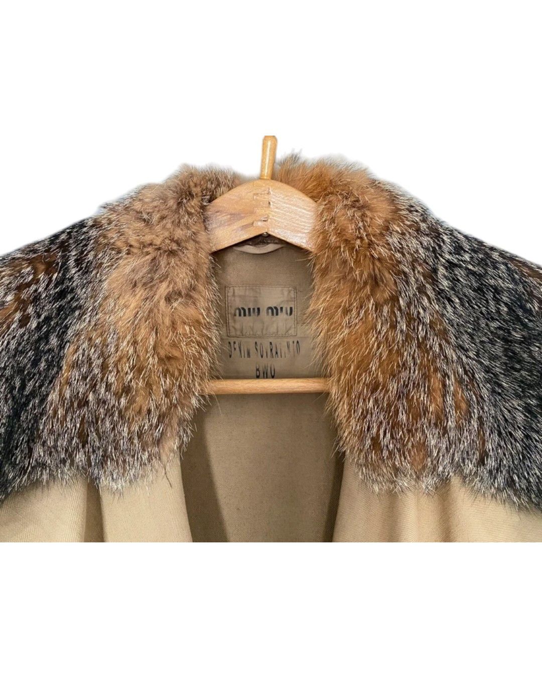 Miu Miu F/W 2004 RUNWAY FOX FUR COAT Size M / US 6-8 / IT 42-44 - 5 Thumbnail