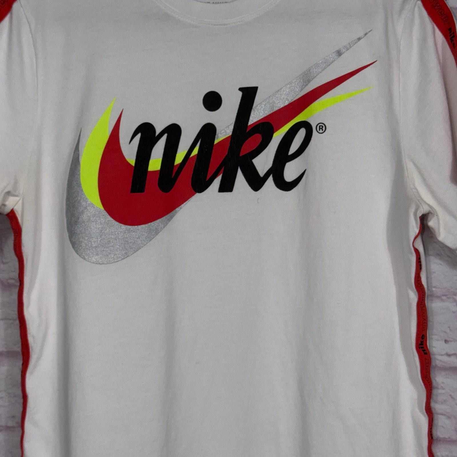 Nike Nike Air NSW Retro Futura Tape Men's T-Shirt Medium Size US M / EU 48-50 / 2 - 4 Thumbnail