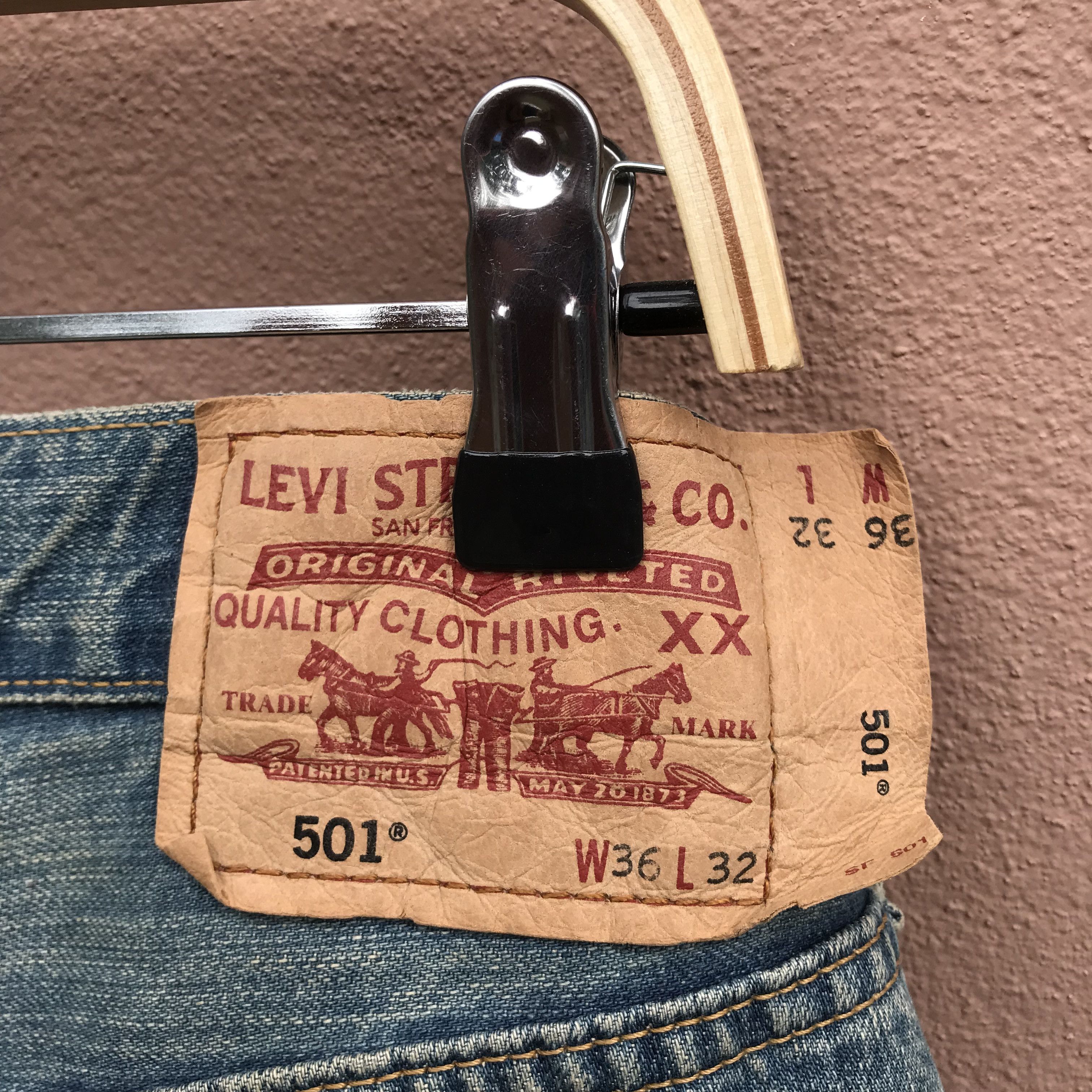 Levi's Levi’s 501 Distressed Jeans Faded Ripped Workwear Grunge Size US 36 / EU 52 - 11 Thumbnail