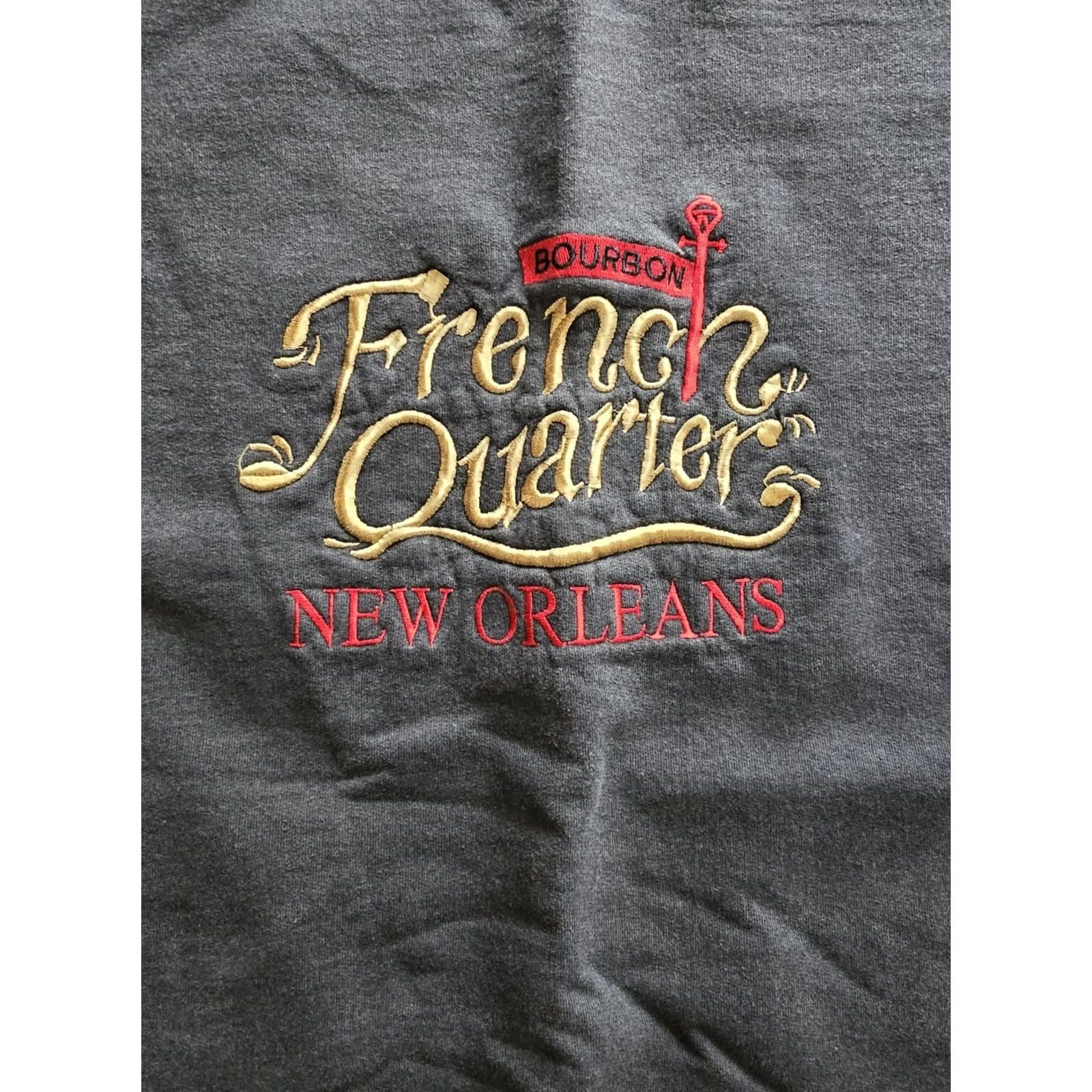 Vintage VINTAGE Port and Company Black Embroidered Sweatshirt 3XL Louisian a New Orleans French Quarter 1990s Mens Womens Girls Boys Womens Size US XXL / EU 58 / 5 - 2 Thumbnail