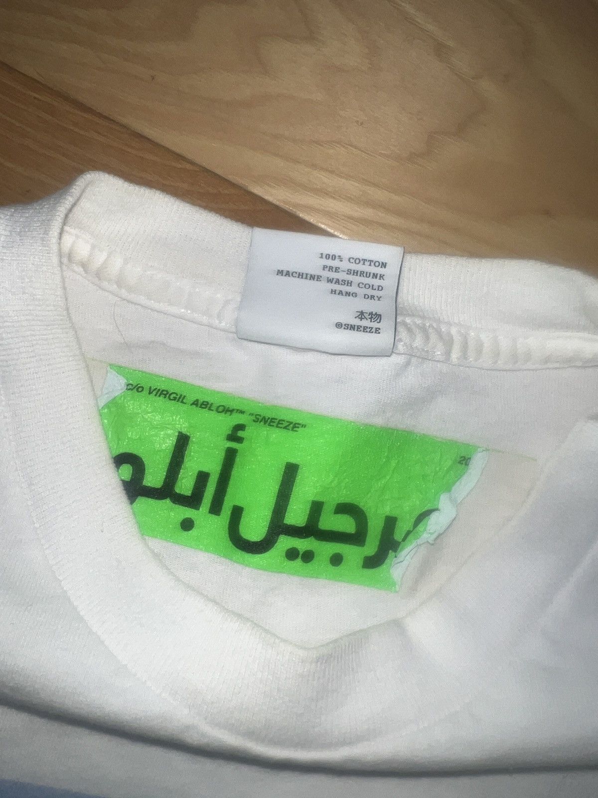Off-White sneeze magazine x virgil abloh / off white Size US L / EU 52-54 / 3 - 4 Thumbnail