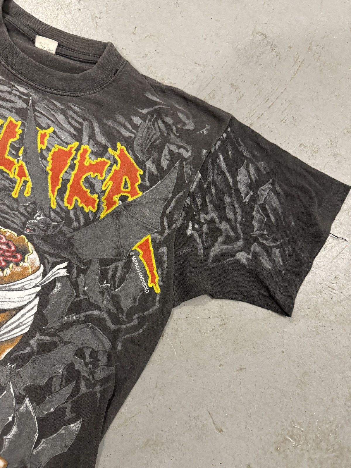 Band Tees × Metallica × Vintage *RARE* METALLICA AOP VINTAGE 90s MERCHANDISING SKULL BAT Size US L / EU 52-54 / 3 - 3 Thumbnail