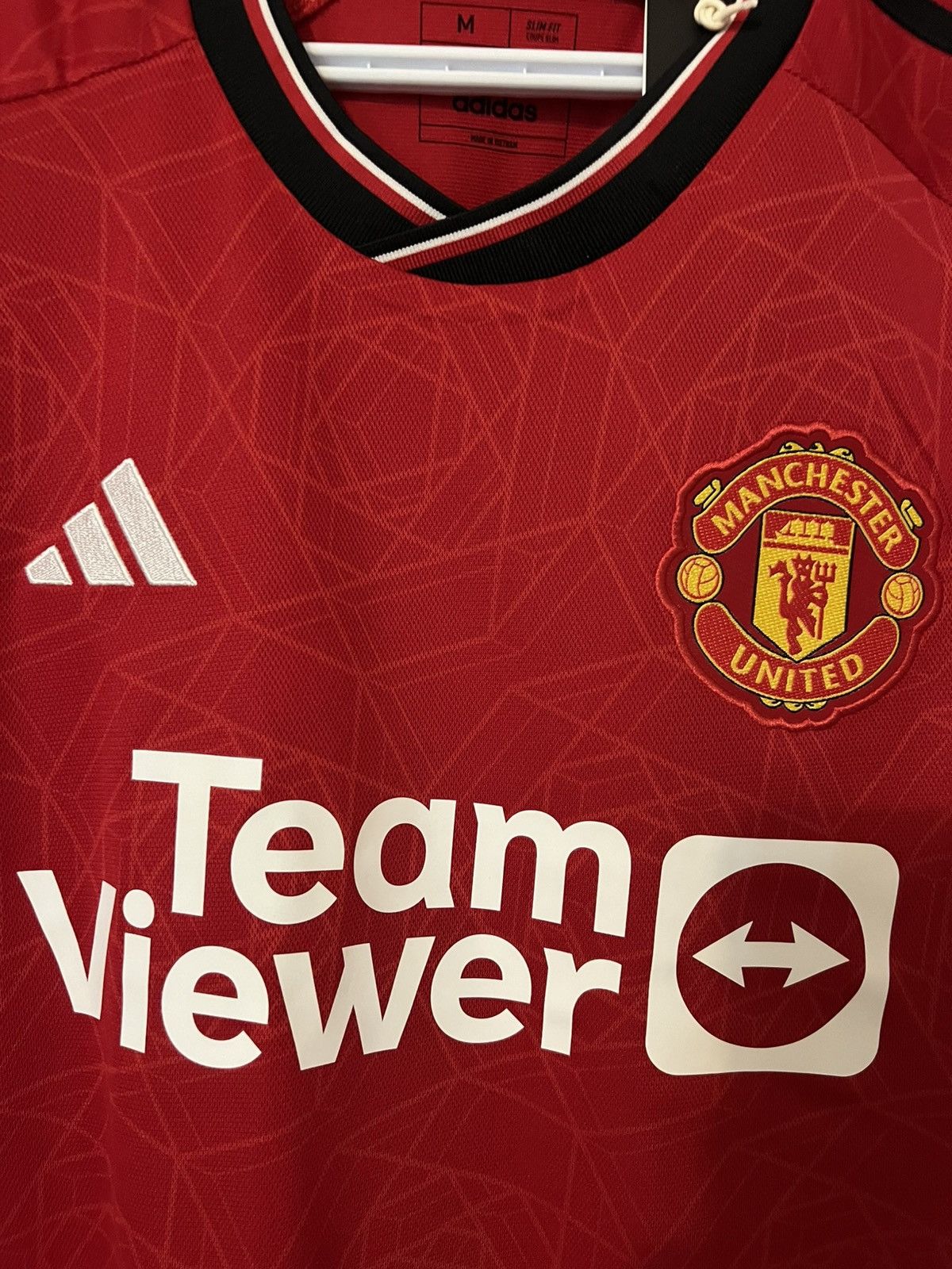 Adidas Manchester united 2023 jersey Size US M / EU 48-50 / 2 - 2 Thumbnail