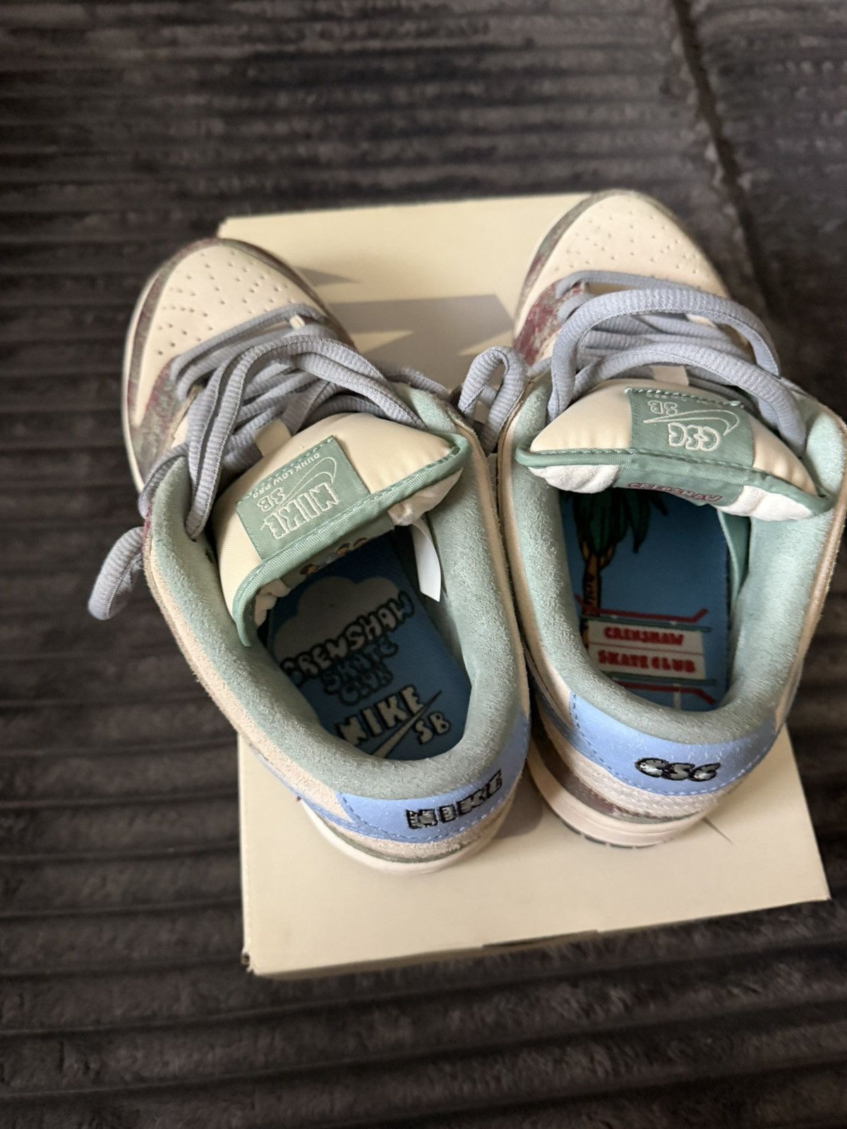 Nike SB Crenshaw dunks Size US 7 / EU 40 - 5 Thumbnail