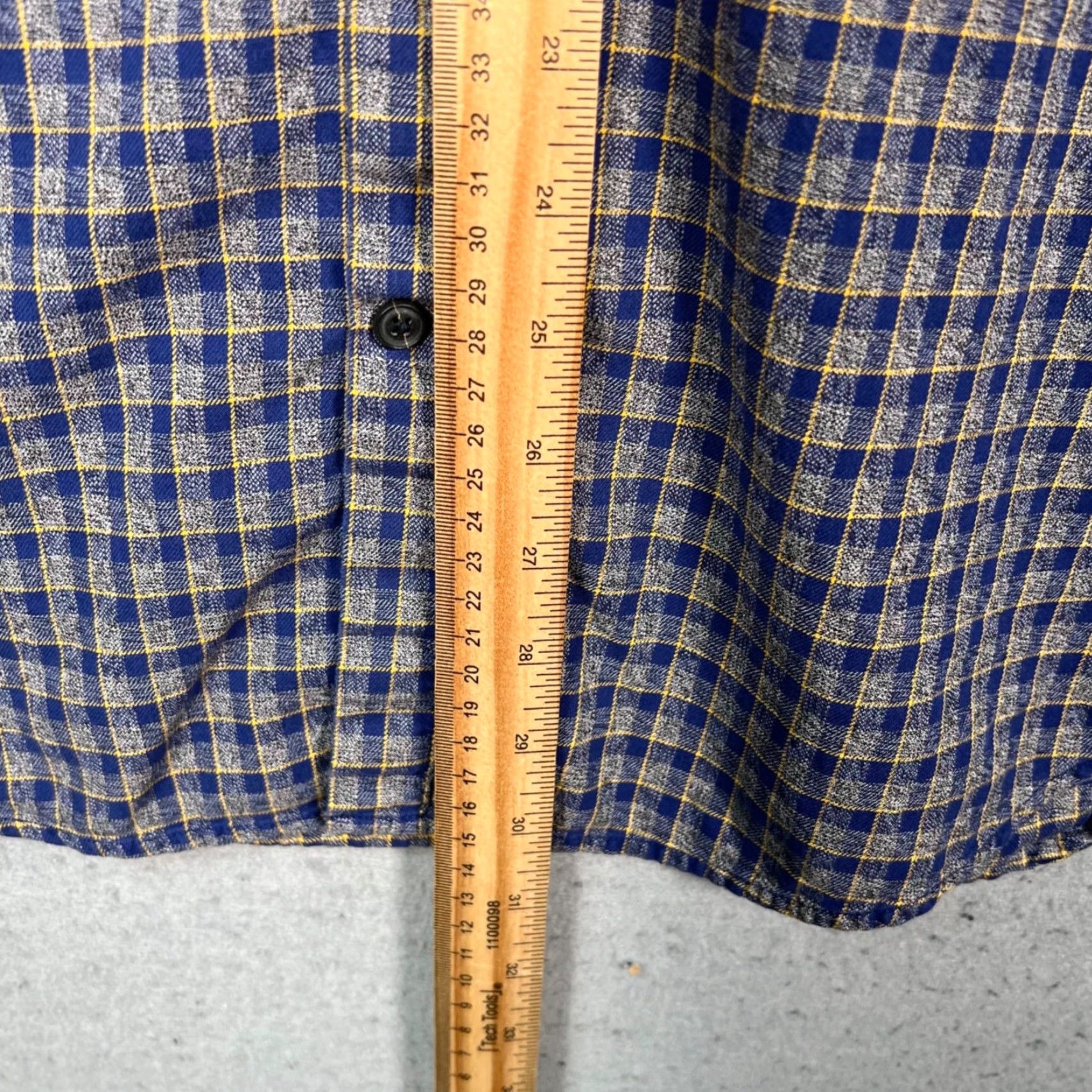 Banana Republic Banana Republic Mens Size L Blue Luxe Flannel Camden Fit Plaid Shirt Size US L / EU 52-54 / 3 - 7 Thumbnail