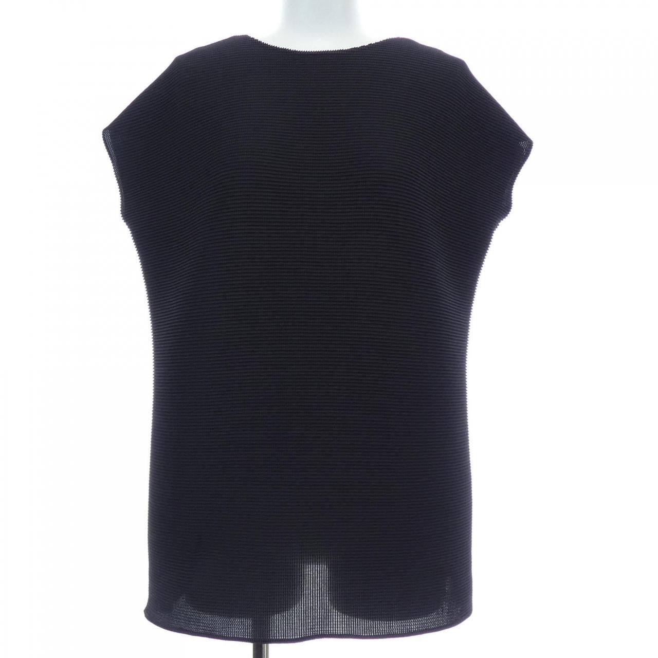 Issey Miyake Issey Miyake me ISSEY MIYAKE Top Textile Tops DUTY FREE for USA Size ONE SIZE - 1 Thumbnail