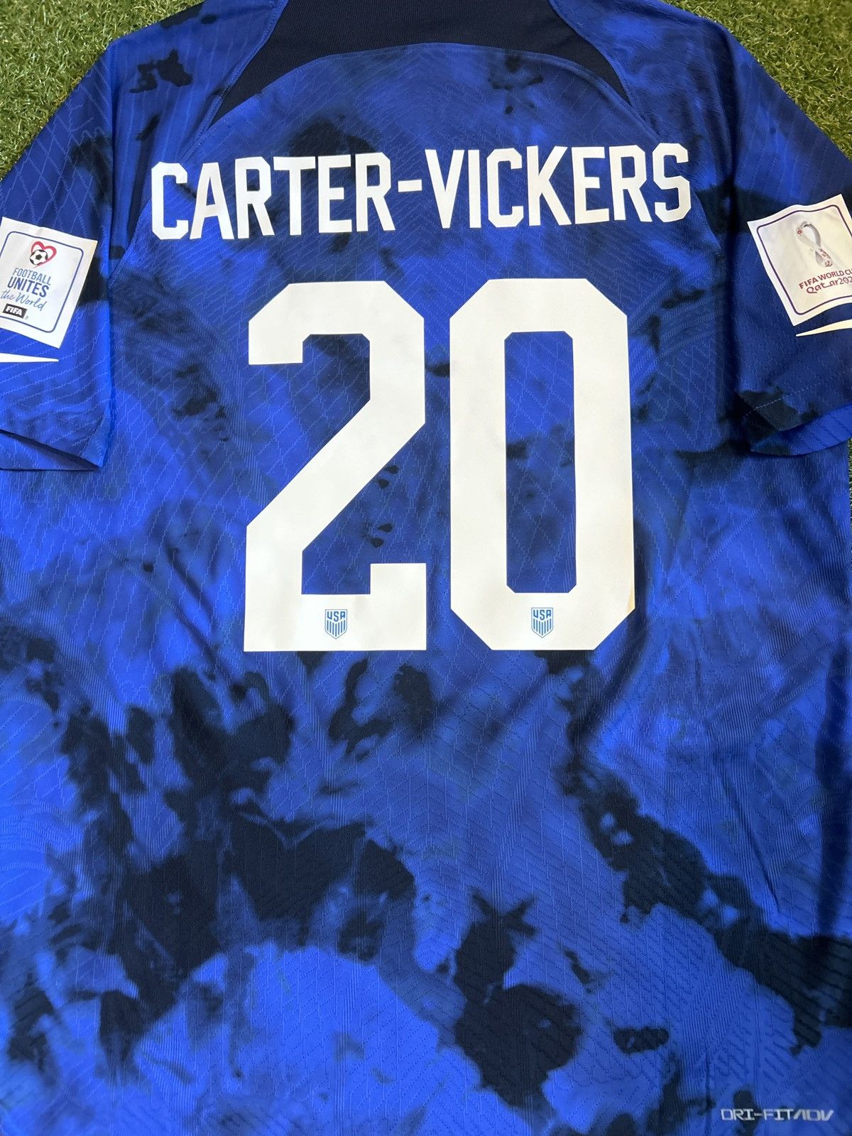 Nike 22/23 USA Carter-Vickers Away Shirt Size US L / EU 52-54 / 3 - 1 Thumbnail