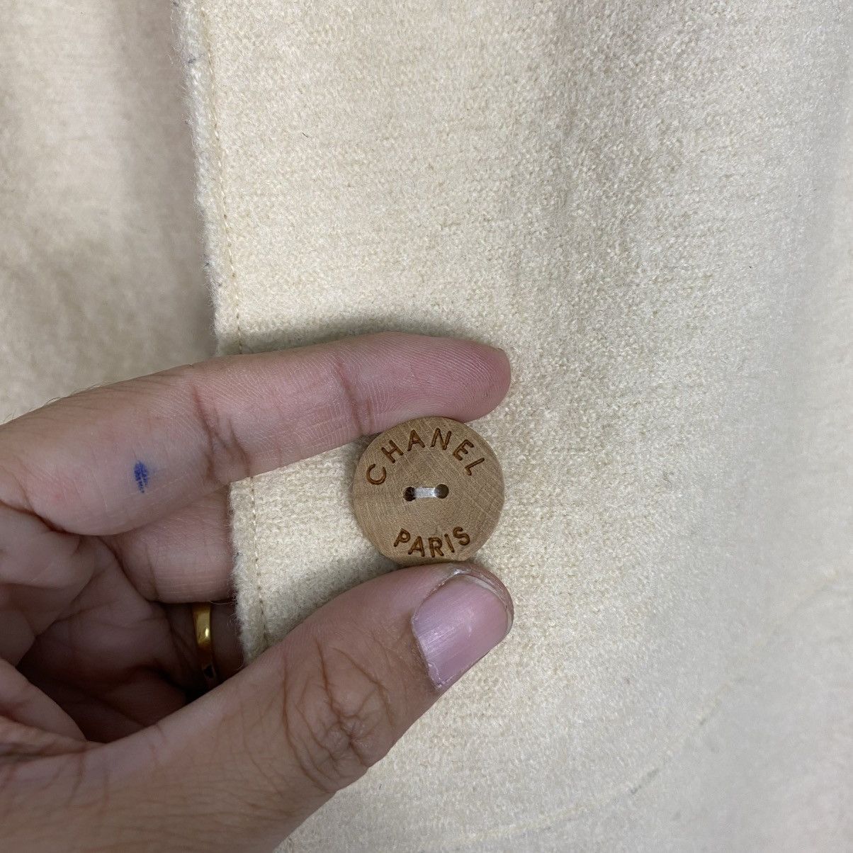 Chanel 🔥VINTAGE LONG JACKET DRESS BUTTON CHANEL WOOL Size XS / US 0-2 / IT 36-38 - 19 Thumbnail