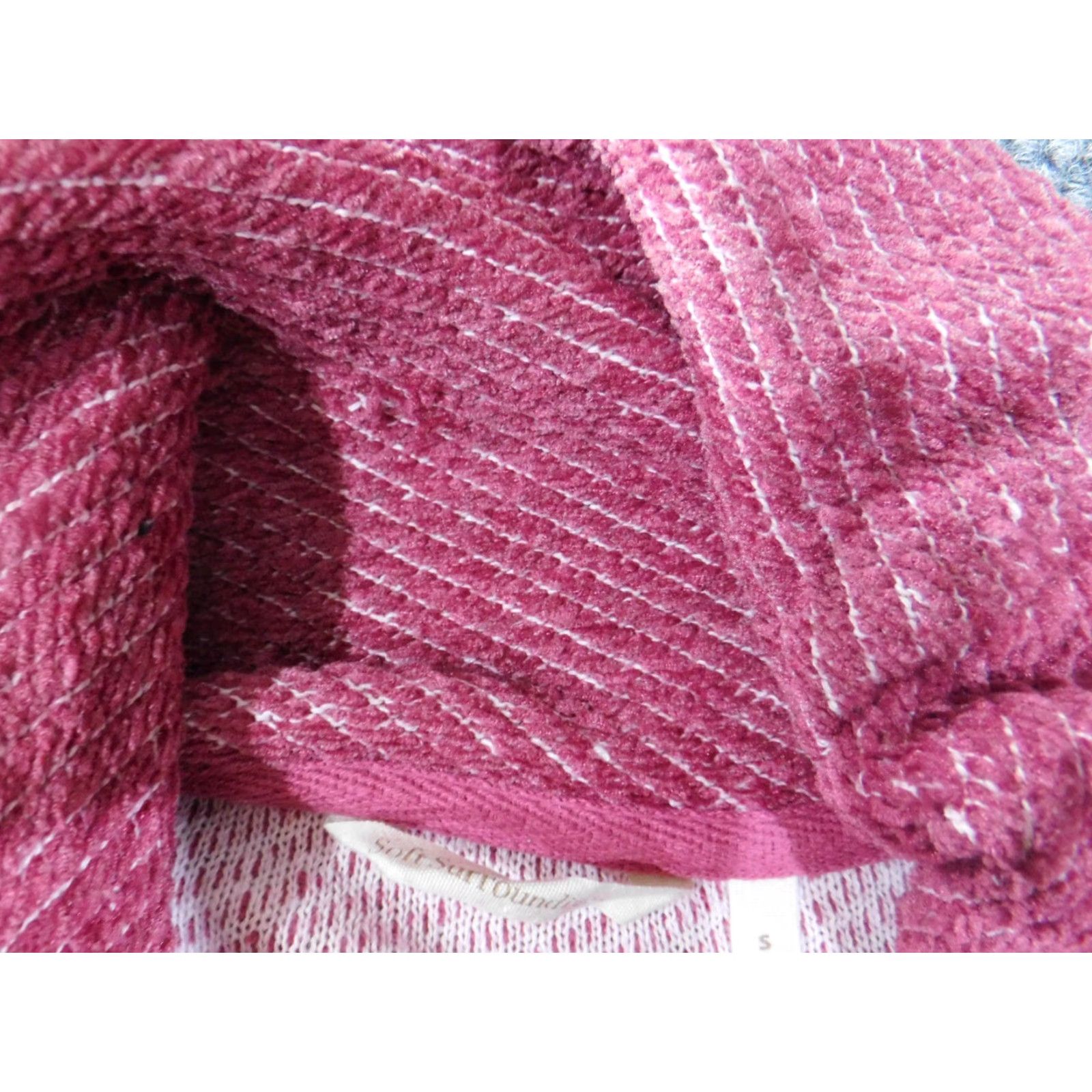 Soft Surroundings Soft Surroundings Sweater Raglan Sleeve Red S Turtleneck Pullover Knit Polyester Open-Knit Stretch Logo Women Regular Modern Size S / US 4 / IT 40 - 6 Thumbnail