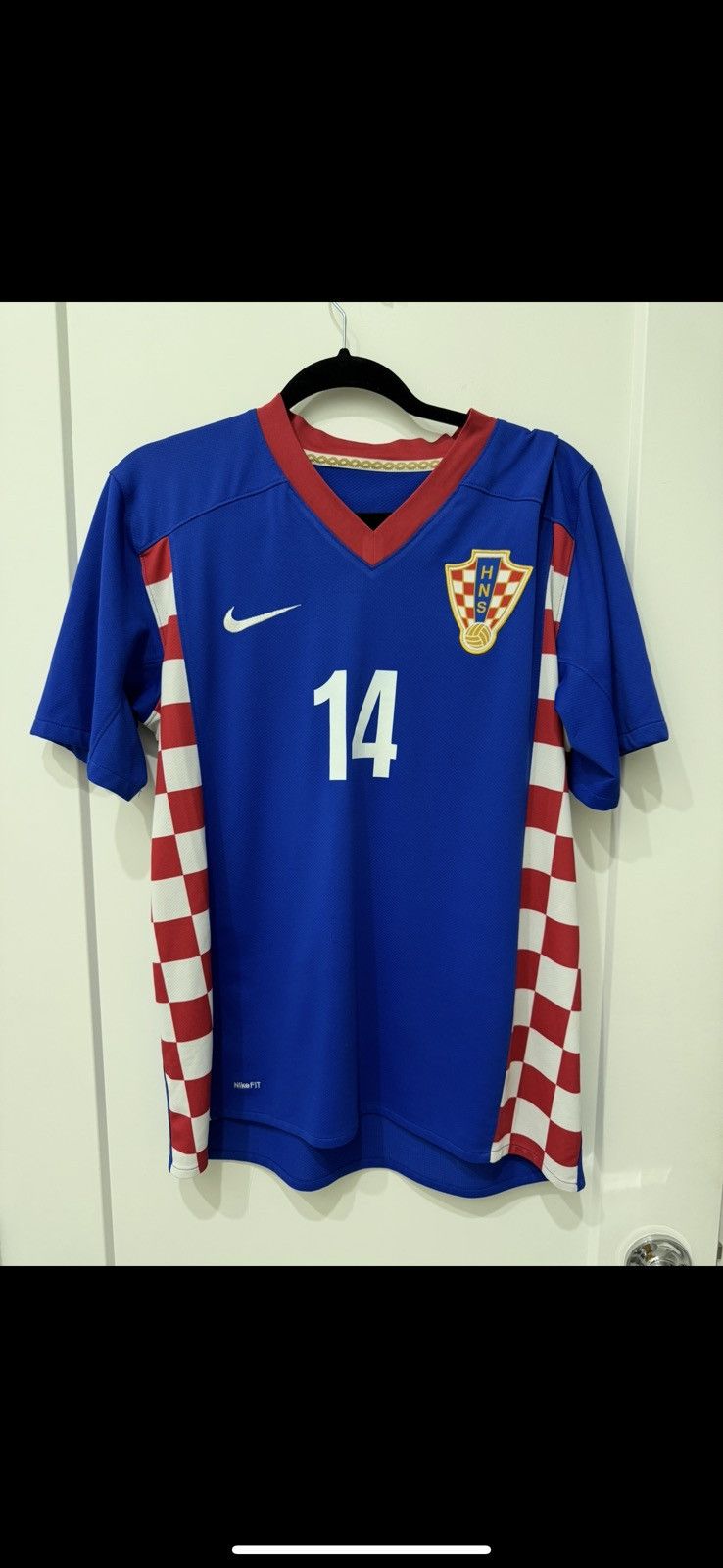 Nike Croatia 2008 away jersey Luka Modric 14 Size US M / EU 48-50 / 2 - 1 Thumbnail