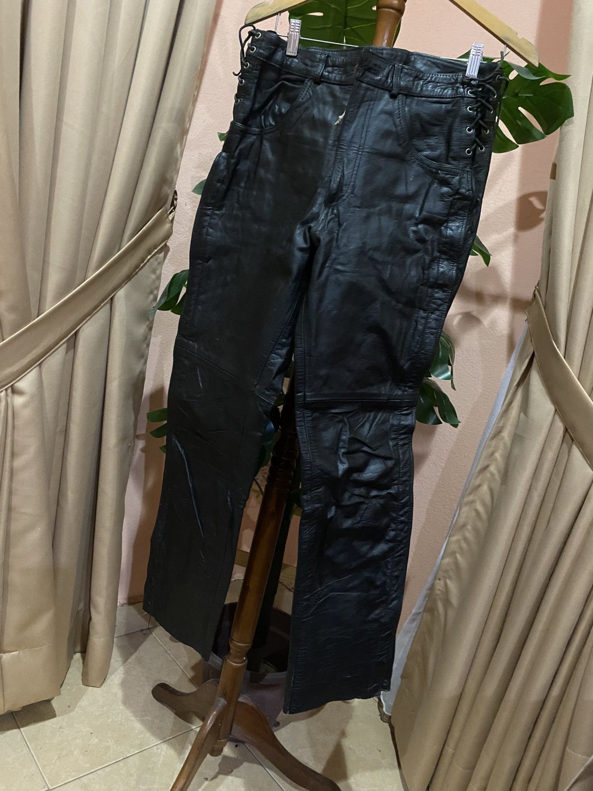 Genuine Leather Highway One Motorcycle Pants Side Zip & Snap Biker Chaps Size US 30 / EU 46 - 2 Thumbnail