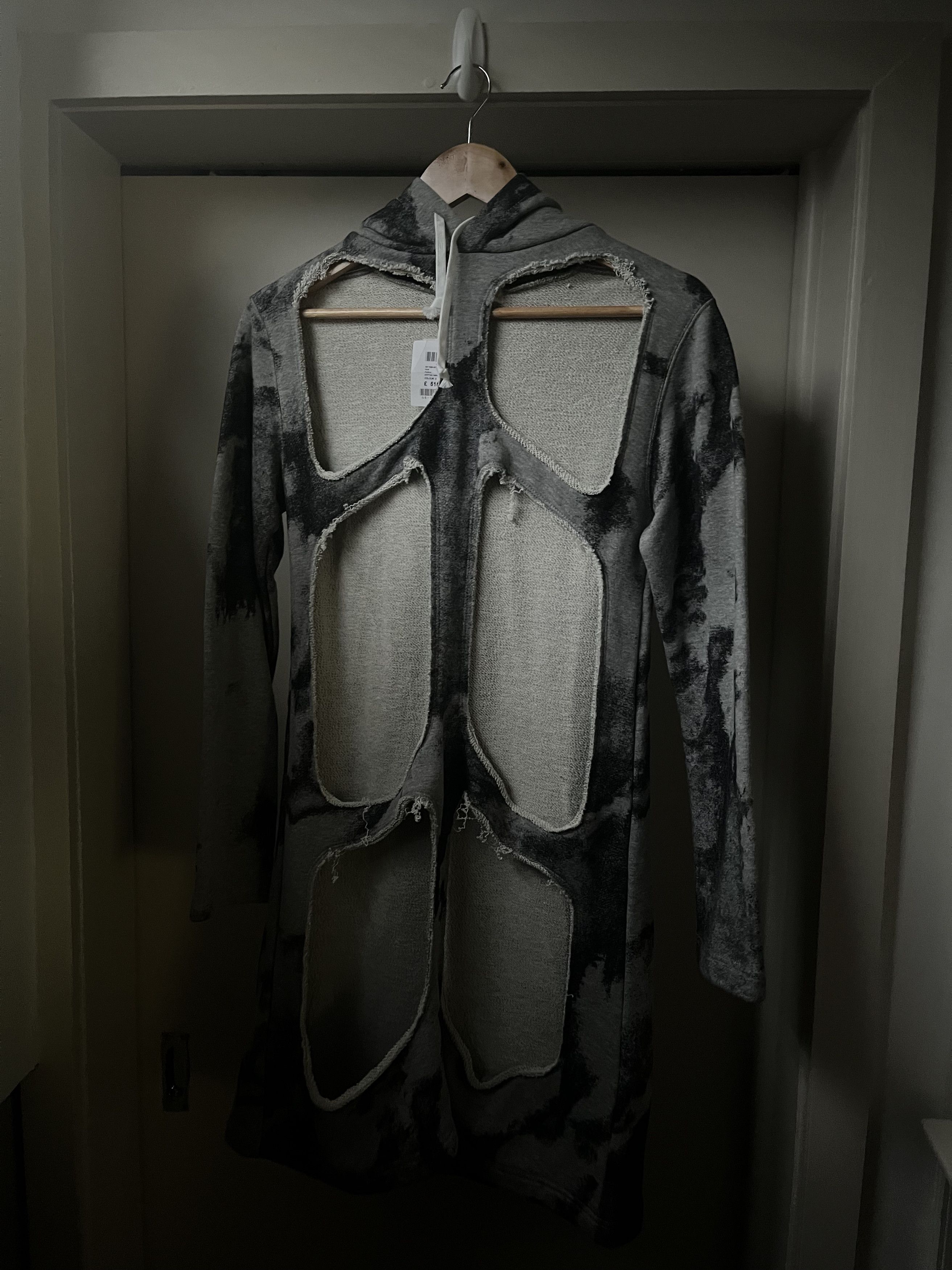 Comme des Garcons Comme des Garçons AD2016 Distressed Cut-Out Hoodie Size US S / EU 44-46 / 1 - 1 Thumbnail