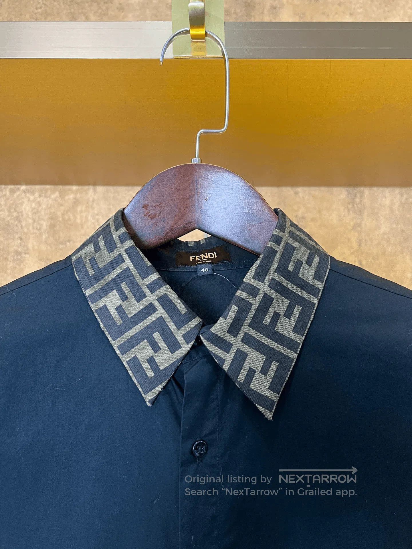 Fendi Fendi All-Over Print Collar Shirt. Size US XXS / EU 40 - 3 Thumbnail