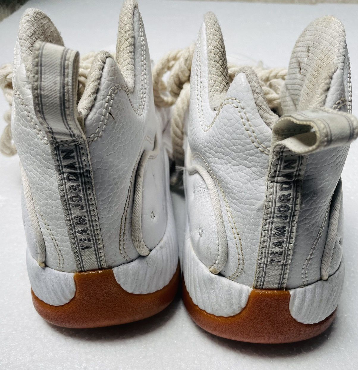 Jordan Brand Jordan Jumpman Team 2 "Gum Sole" athletic sneakers 12US Size US 12 / EU 45 - 4 Thumbnail