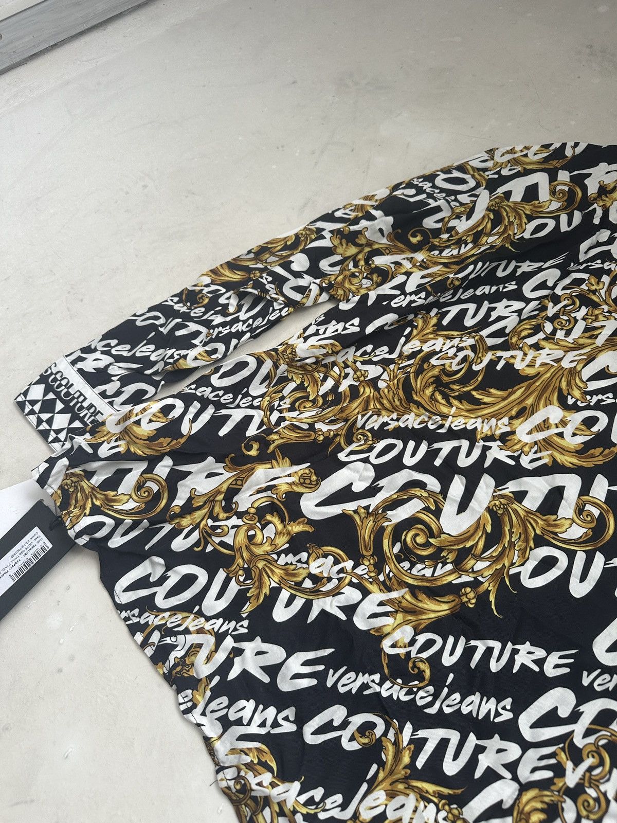 Versace × Versace Jeans Couture Versace Jeans Couture viscose all over print shirt with tags Size M / US 6-8 / IT 42-44 - 9 Thumbnail