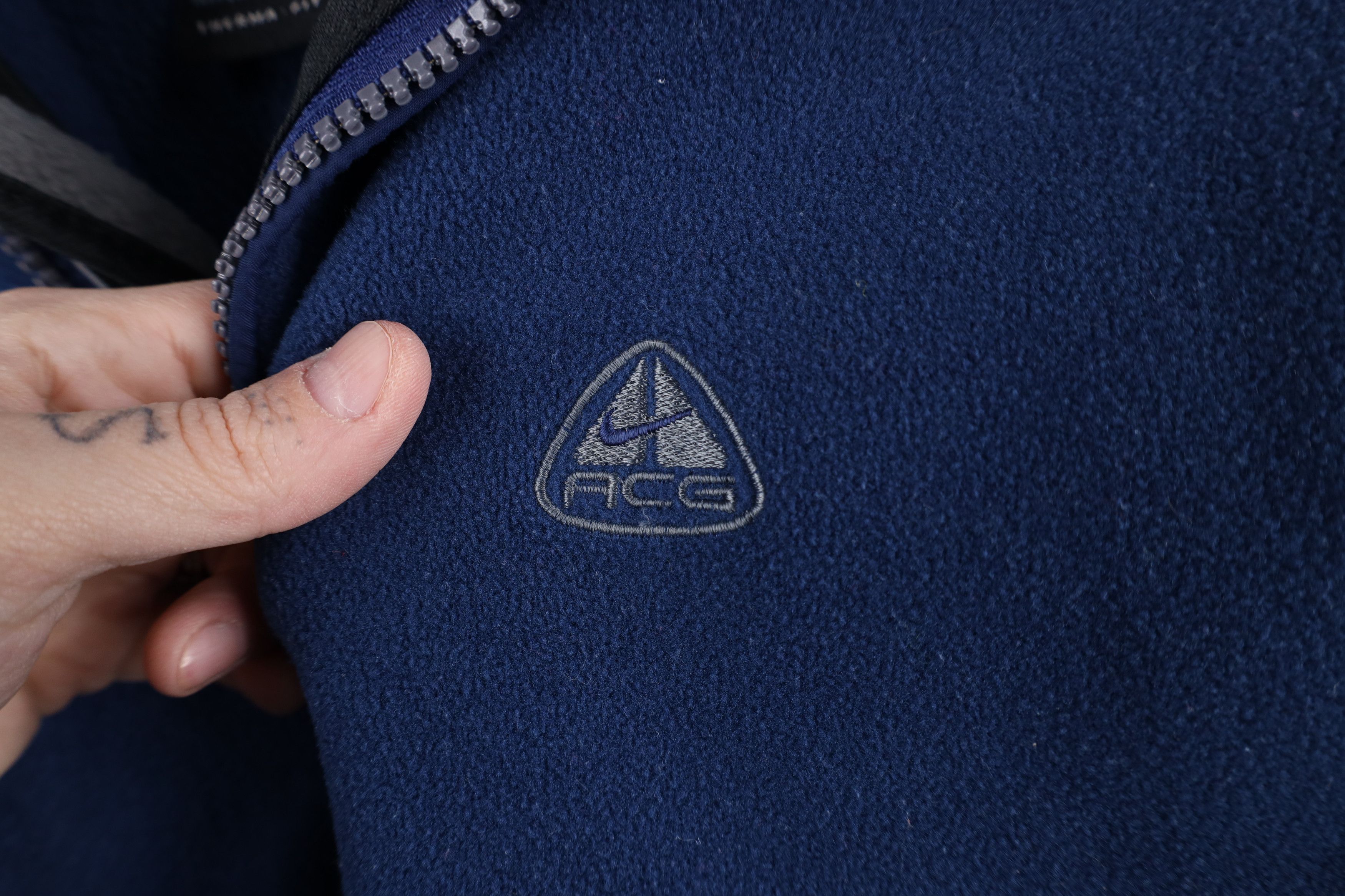 Nike × Vintage Vintage 90s Nike ACG Scott Mini Swoosh Fleece Vest Jacket Size M / US 6-8 / IT 42-44 - 7 Thumbnail