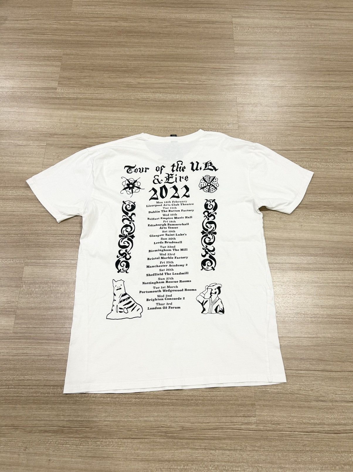 Band Tees Dry Cleaning Size US L / EU 52-54 / 3 - 2 Thumbnail