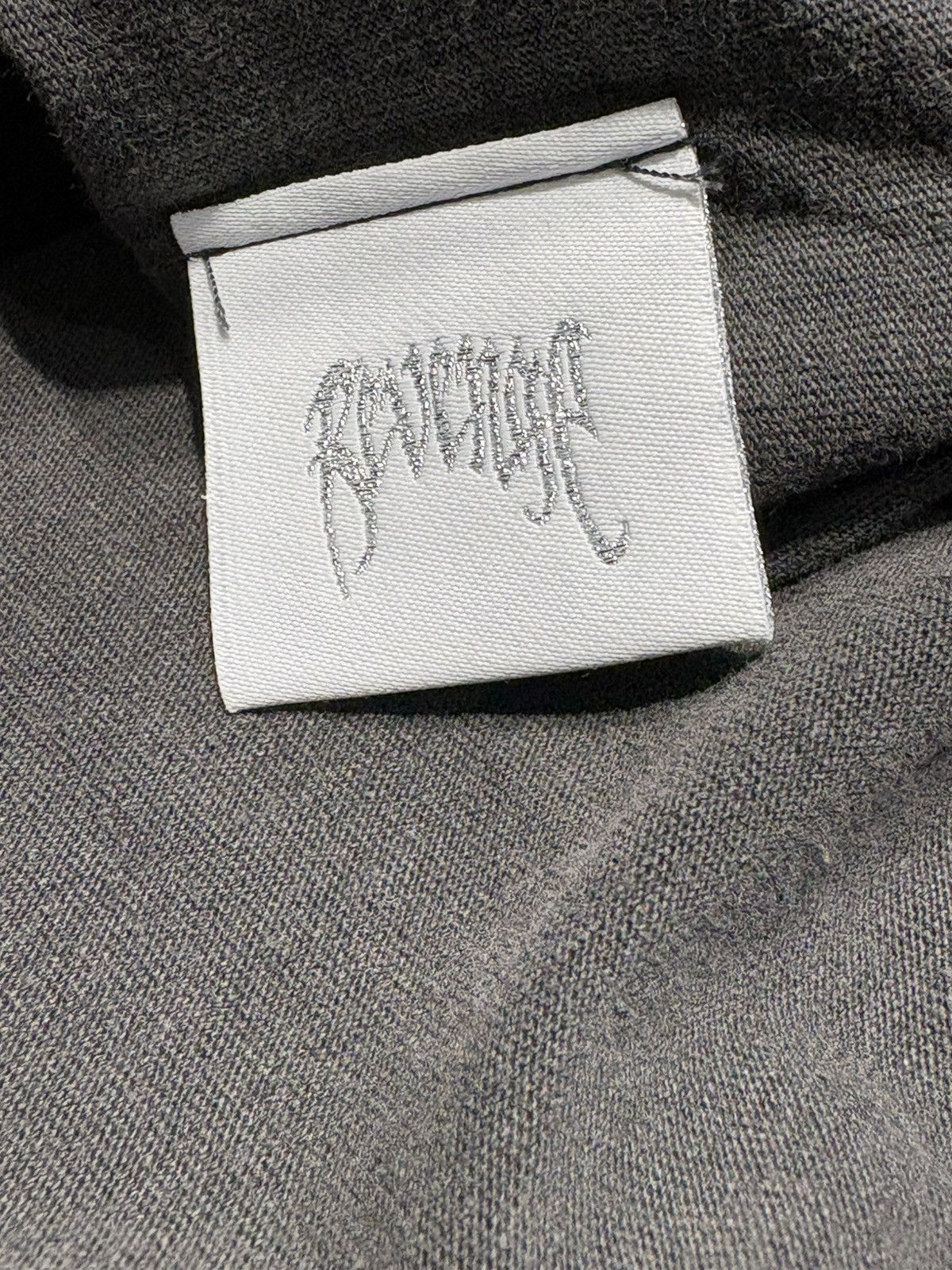 Revenge REVENGE “GRAFFITI DOVE” TSHIRT - SIZE XL - (WASHED BLACK) Size US XL / EU 56 / 4 - 3 Thumbnail