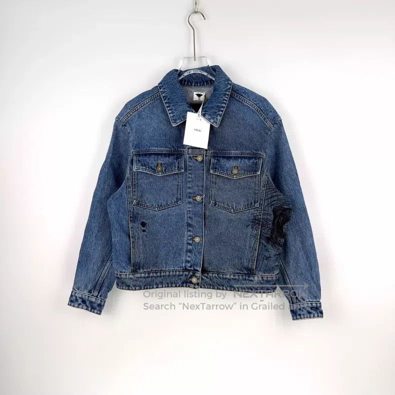 Dior Dior Washed blue embroidered bee denim jacket Size XXS / US 00 / IT 34 - 3 Thumbnail