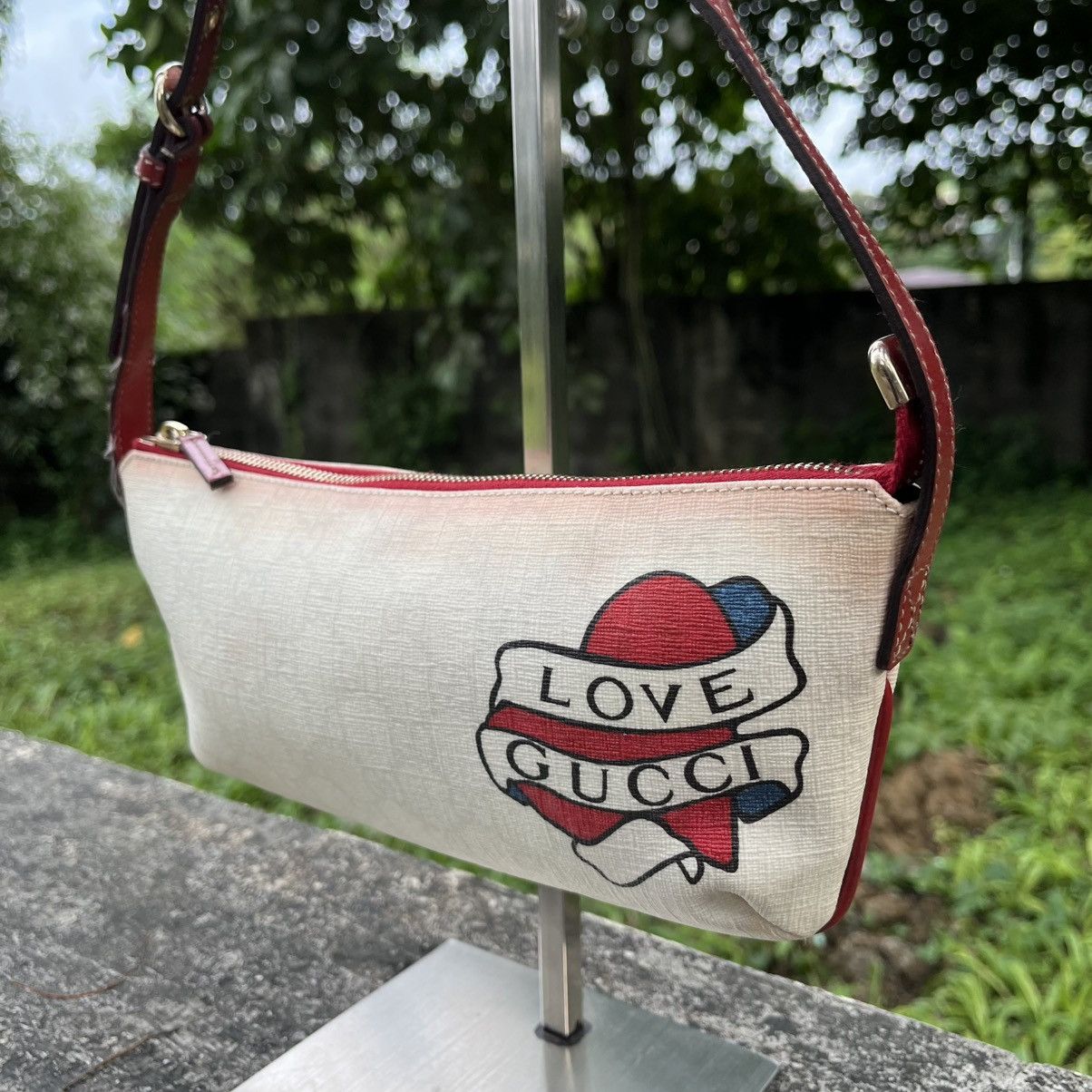 Gucci Gucci “Love Gucci” Heart Tattoo Monogram Canvas Shoulder Bag Size ONE SIZE - 3 Thumbnail