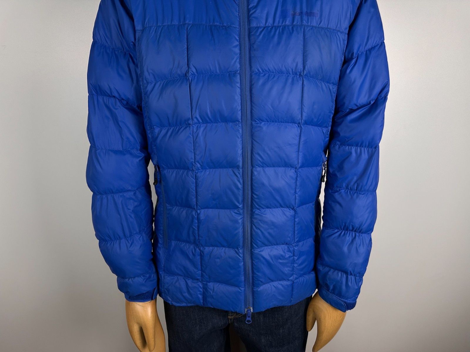 Berghaus Men’s Blue Berghaus Hydrodown Puffer Down Jacket Size M Zip Size US M / EU 48-50 / 2 - 4 Thumbnail