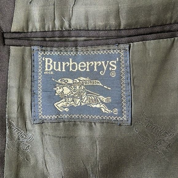 Burberry VTG Burberry Metal Equestrian Knight Design (EKD) Logo Butto Size 42R - 9 Thumbnail