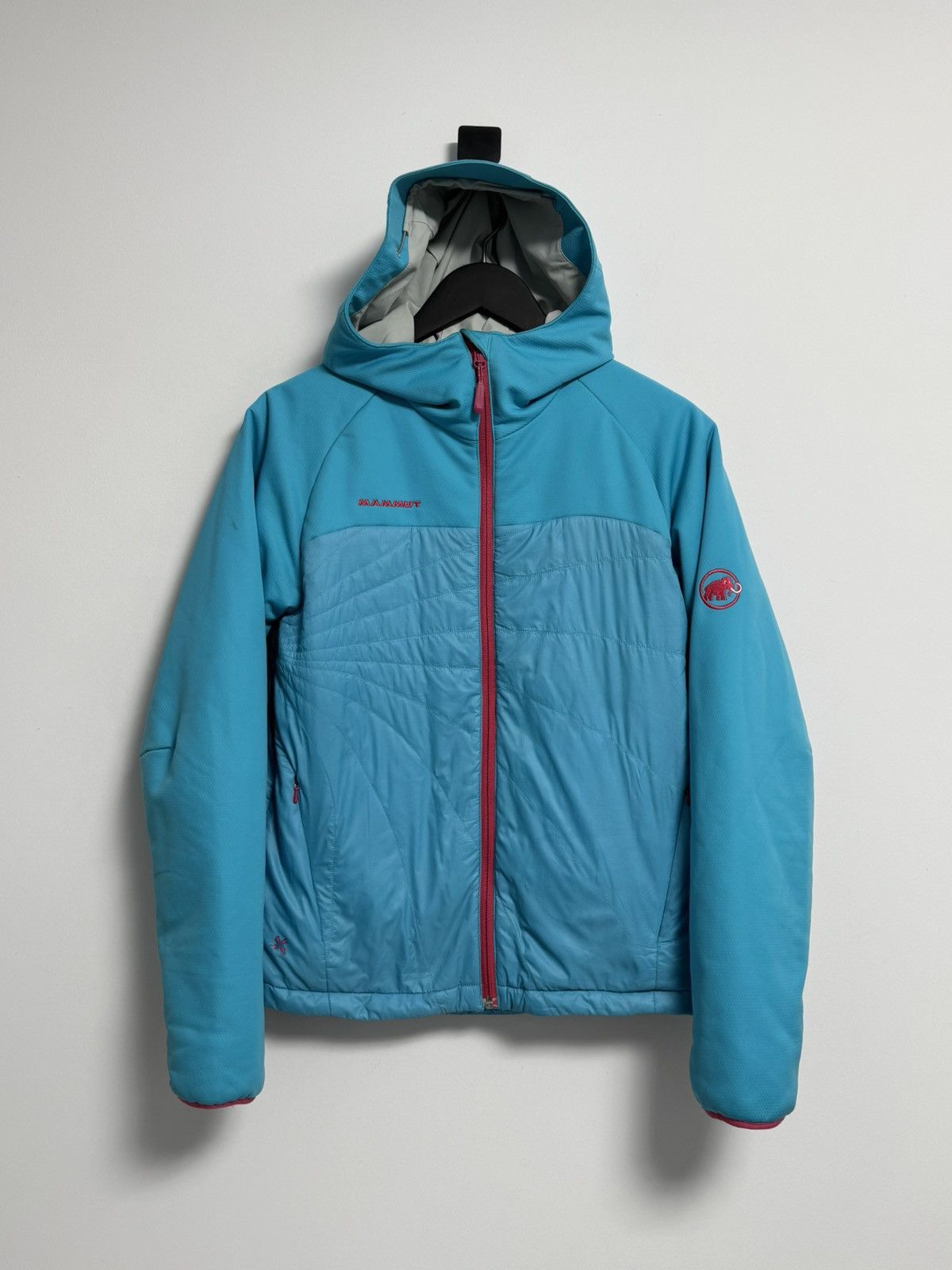 Mammut Mammut Hooded Jacket Womens Small Blue Quilted Ajungilak Size S / US 4 / IT 40 - 1 Thumbnail