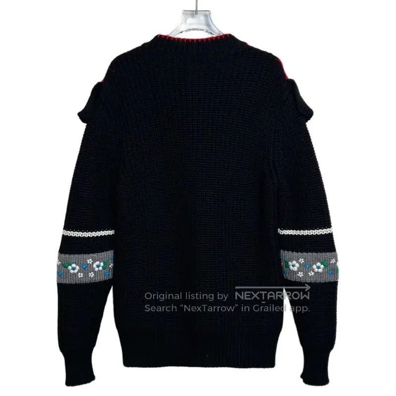 Miu Miu Miu Miu Black Cashmere Sweater with Floral Detail . Size M / US 6-8 / IT 42-44 - 2 Thumbnail