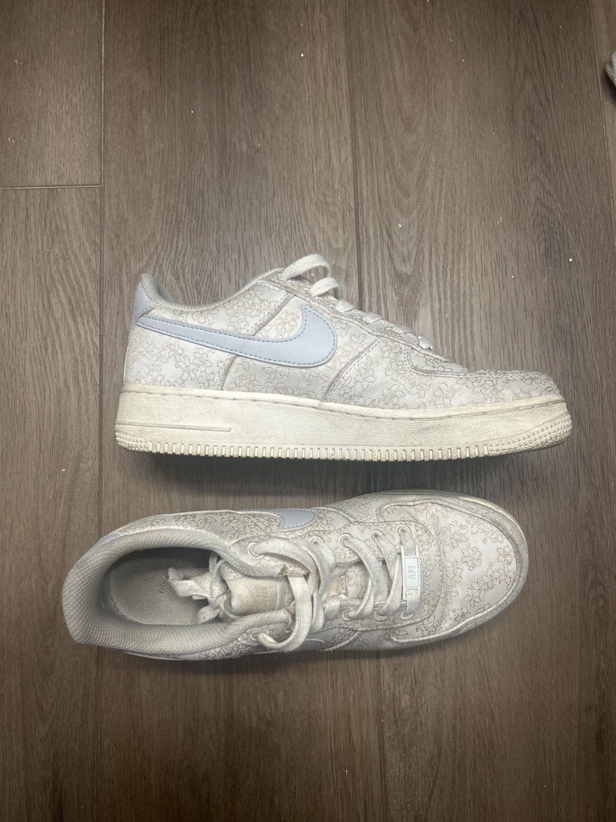 Nike Nike air force 1 beige with flowers and baby blue swoosh Size US 7.5 / IT 37.5 - 5 Thumbnail