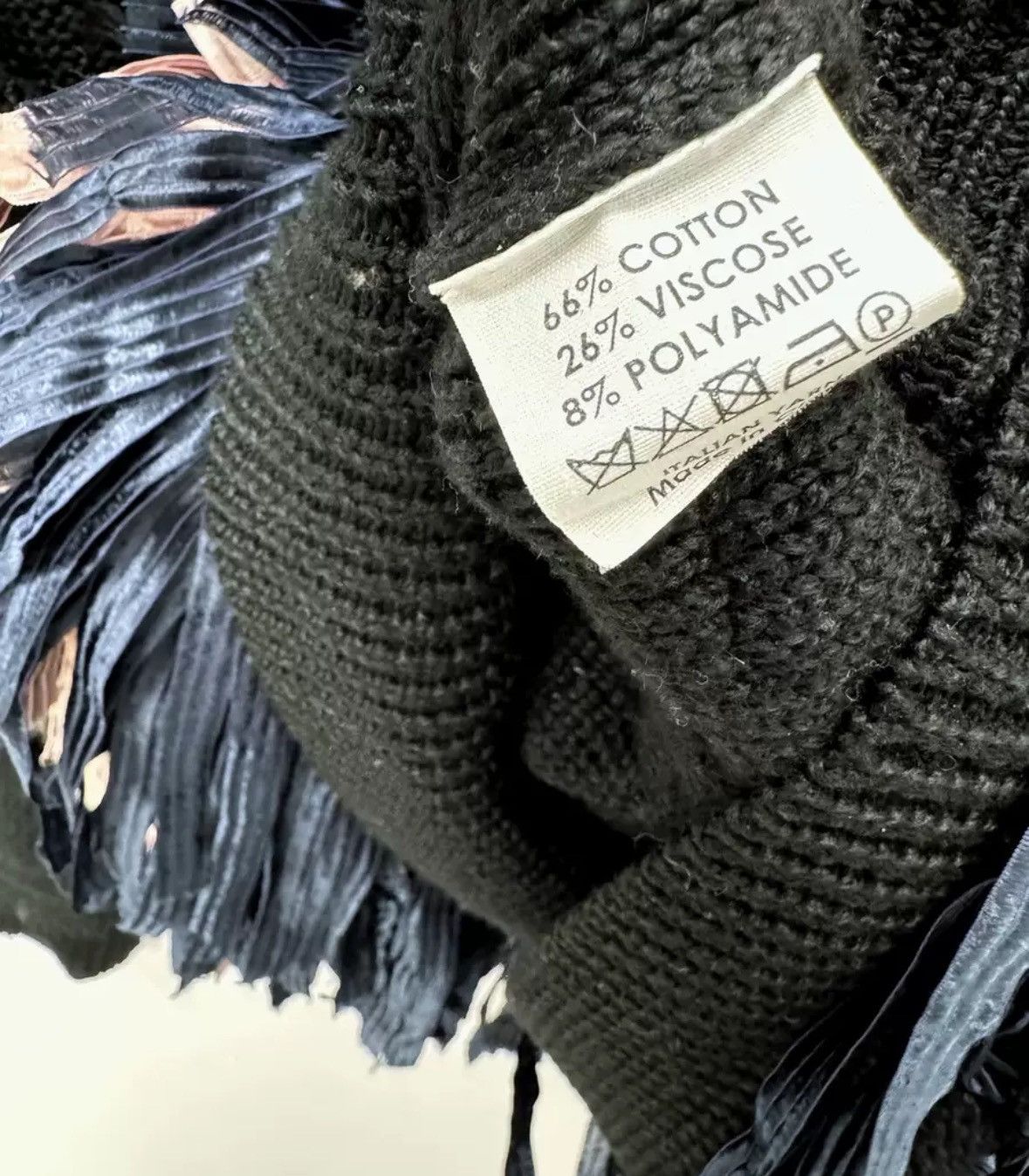 Dries Van Noten Dries van noten Ribbon sweater 2412-Nextarrow Size US XS / EU 42 / 0 - 6 Thumbnail