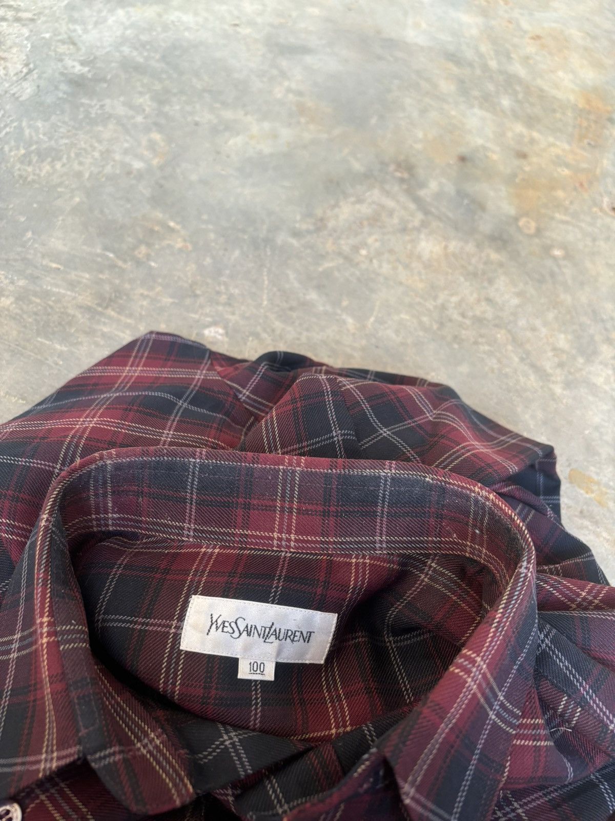 Yves Saint Laurent Yves Saint Laurent Shirt Size US L / EU 52-54 / 3 - 6 Thumbnail