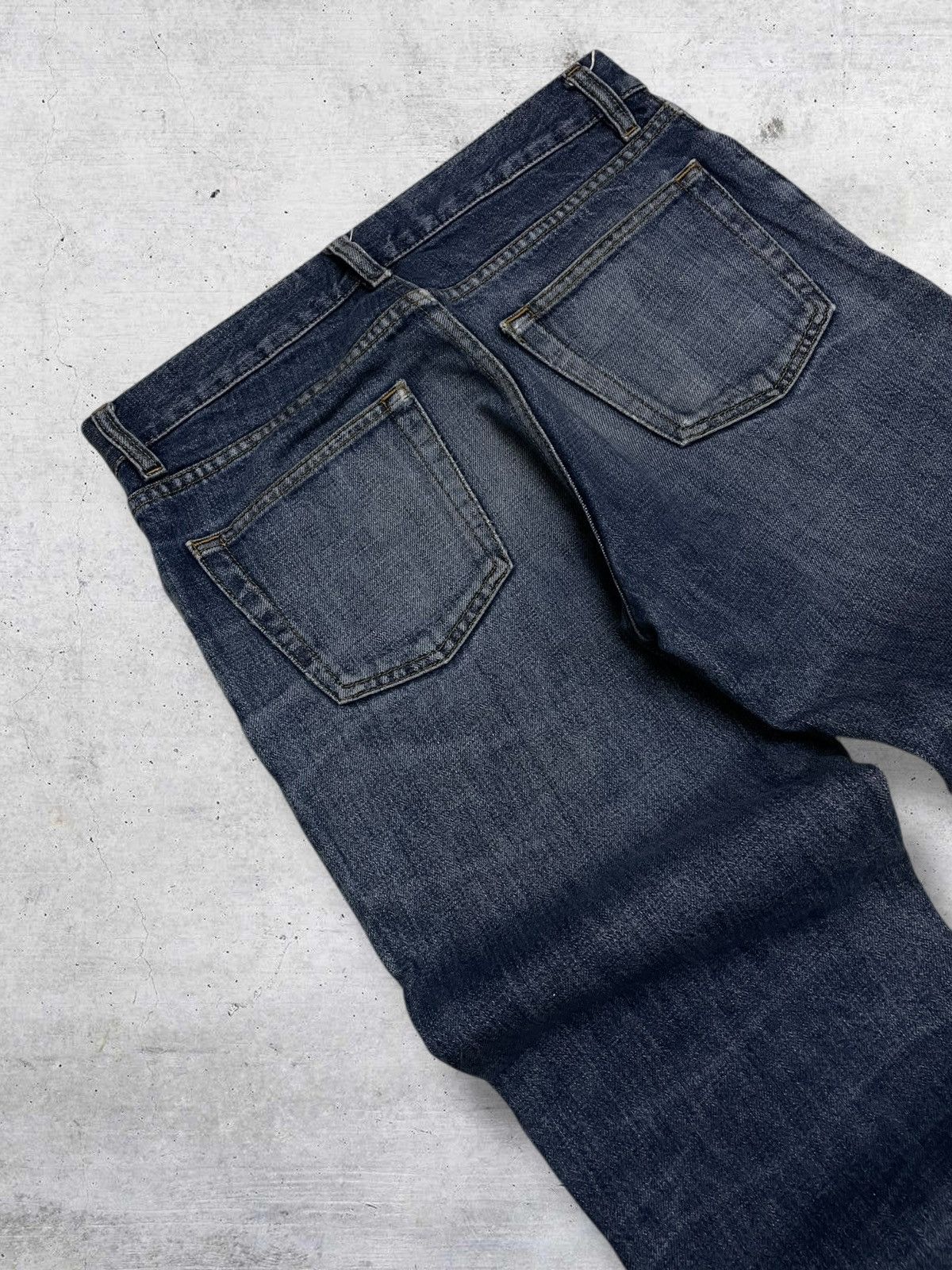 Helmut Lang VINTAGE HELMUT LANG 1998 DISTRESSED BLUE WASHED OG DENIM Size US 30 / EU 46 - 15 Thumbnail