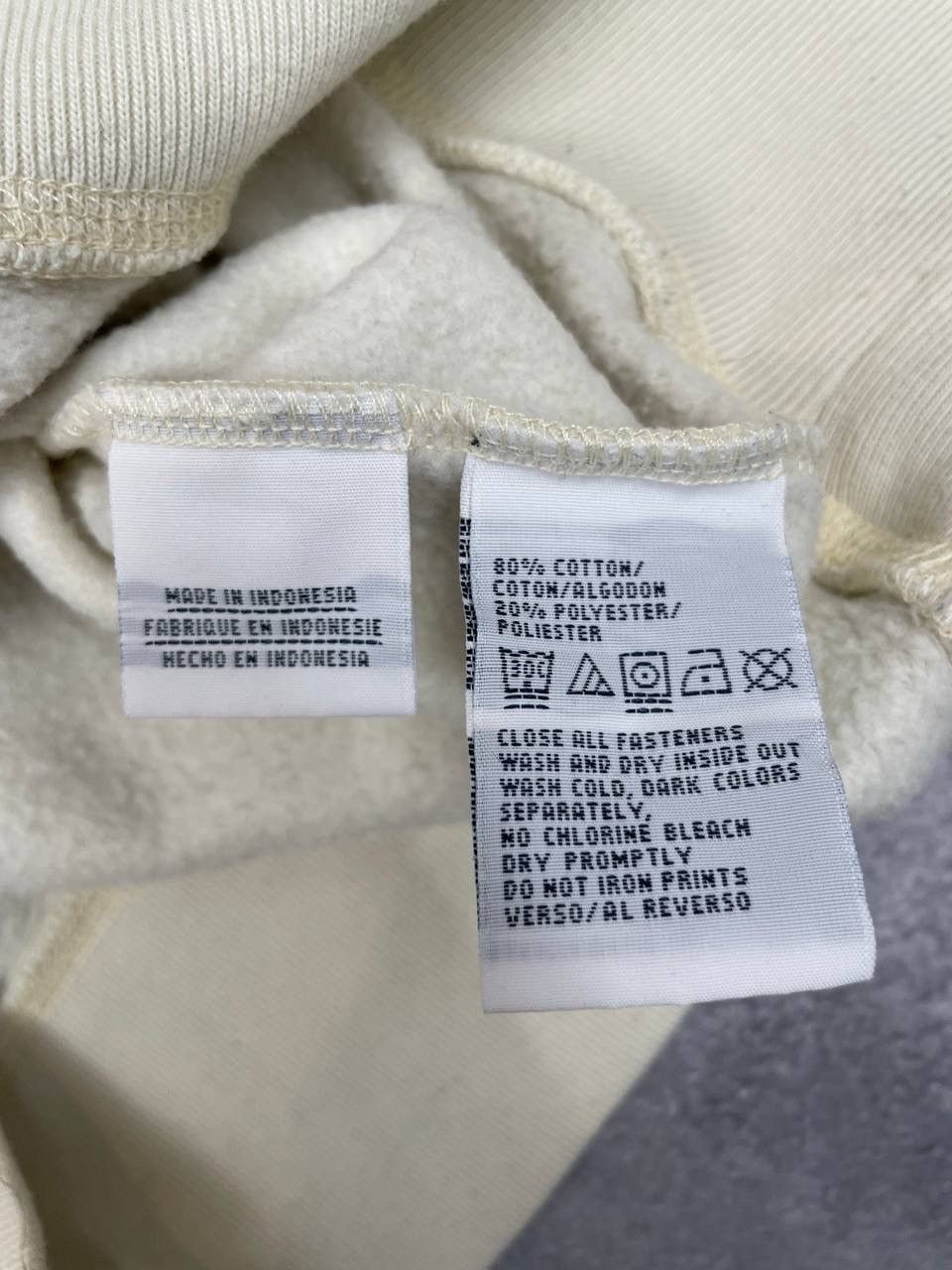 Tommy Hilfiger Tommy Hilfiger Denim Vintage Men Cotton Sweatshirt Beige Size US S / EU 44-46 / 1 - 7 Thumbnail