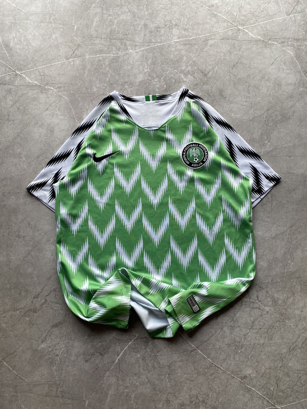 Nike NIGERIA HOME 2018 WORLD CUP SOCCER JERSEY FOOTBALL NIKE Size US L / EU 52-54 / 3 - 2 Thumbnail