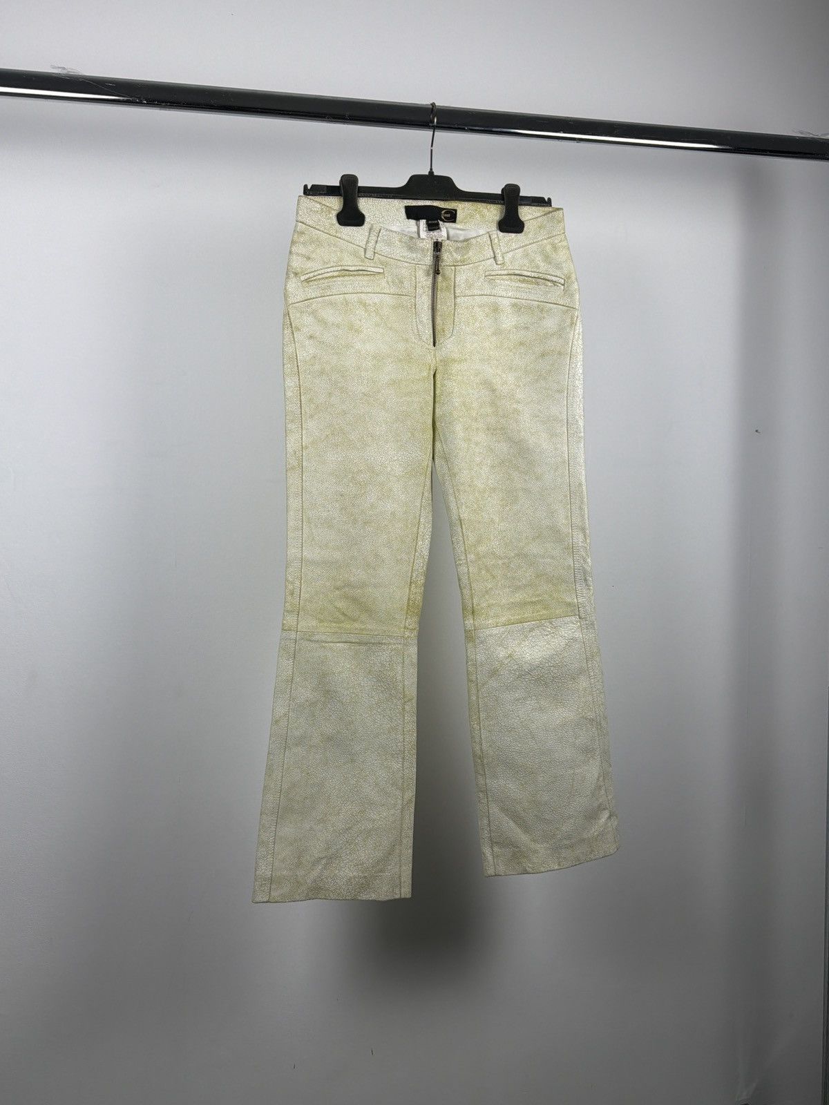 Roberto Cavalli Roberto Cavalli 2000’s Cracked Leather Flared Biker Pants Size 27" / US 4 / IT 40 - 7 Thumbnail
