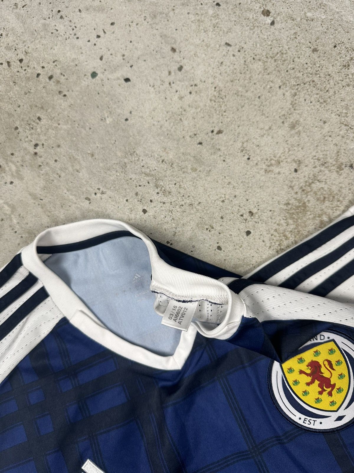 Adidas Adidas x Scotland 2016/2017 Home Shirt Jersey Size US L / EU 52-54 / 3 - 9 Thumbnail
