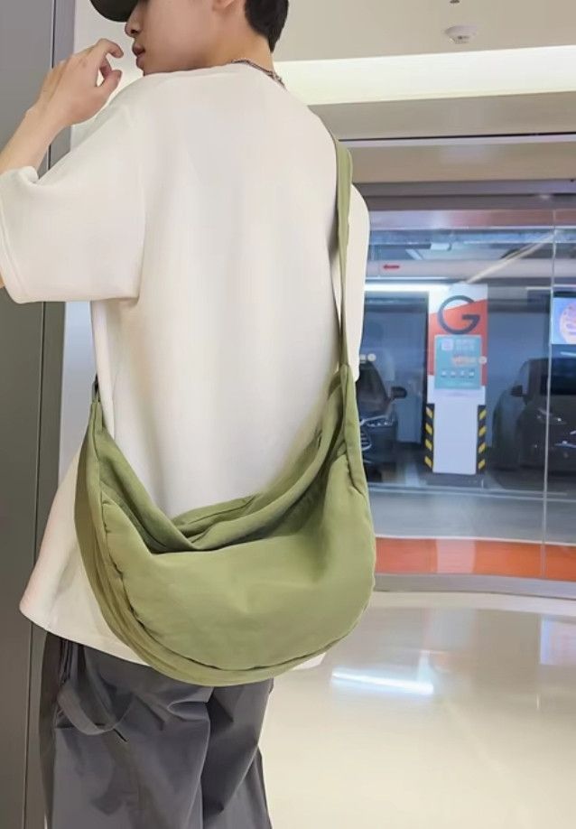 Japanese Brand × Vintage 90s Shopping retro big compartment canvas crossbody bag Size ONE SIZE - 2 Thumbnail