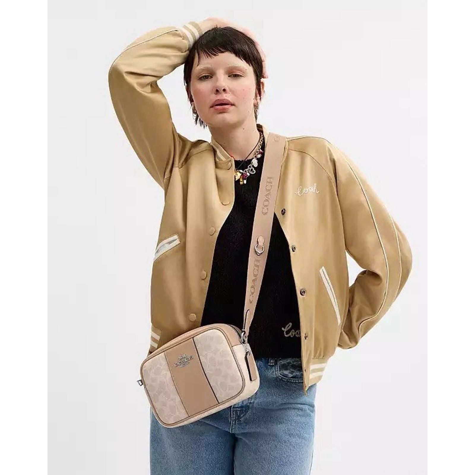 Coach NWT Coach Jamie Camera Bag Canvas Stripe CZ185 Sand/Taupe Size ONE SIZE - 7 Thumbnail