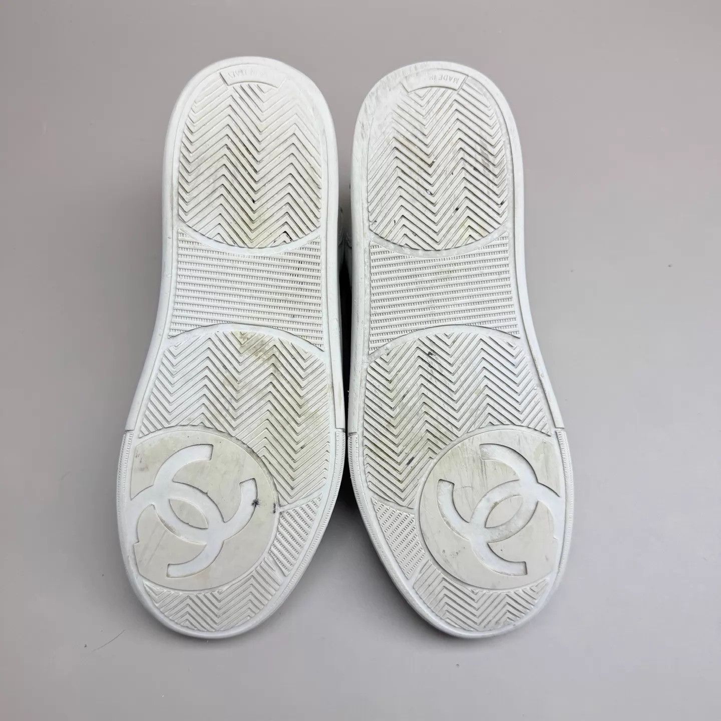 Chanel CHANEL White Logo Sneakers Women's 37 95 New Size US 6.5 / IT 36.5 - 6 Thumbnail