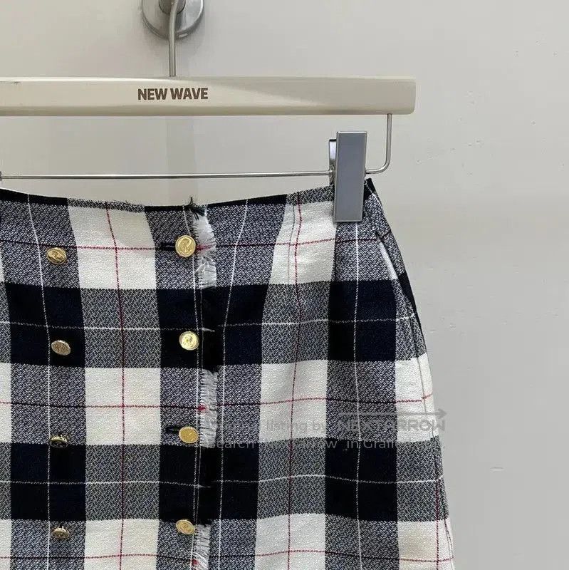 Thom Browne Thom Browne Black Plaid Mini Skirt for Women . Size 23" - 2 Thumbnail