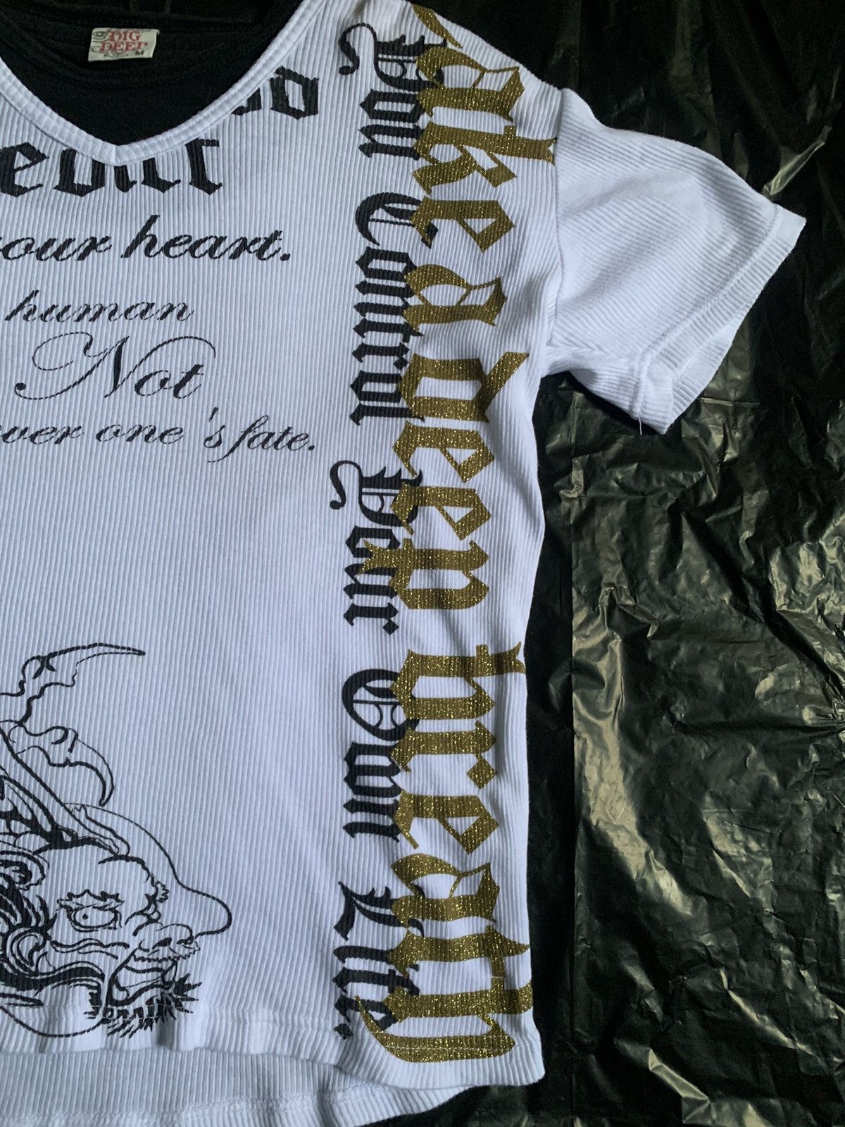 Japanese Brand Vintage Japan Y2K - Dig Deep Ribbed Dragon Print T Size US M / EU 48-50 / 2 - 6 Thumbnail
